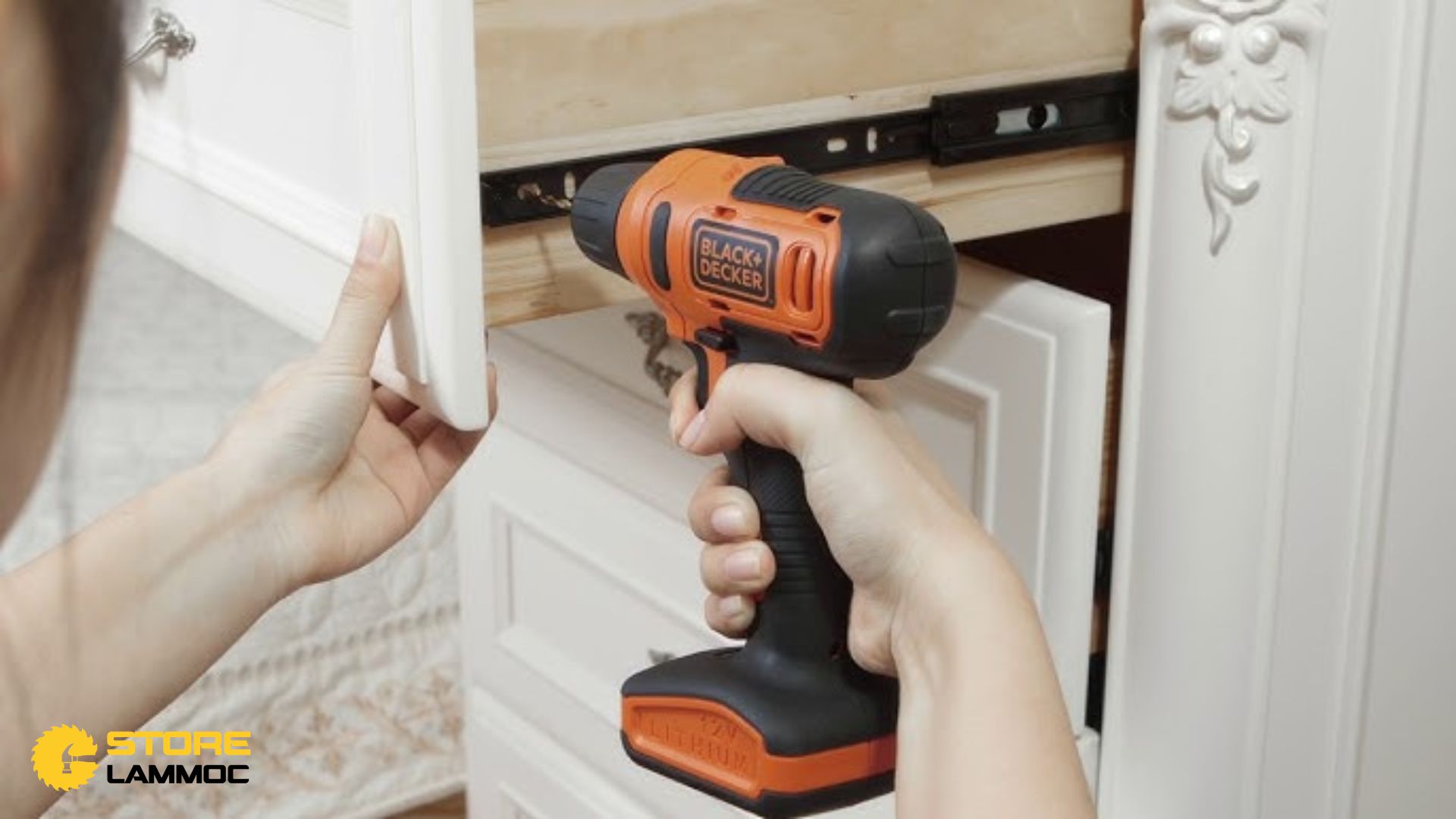 BLACK+DECKER 12V Drill Driver