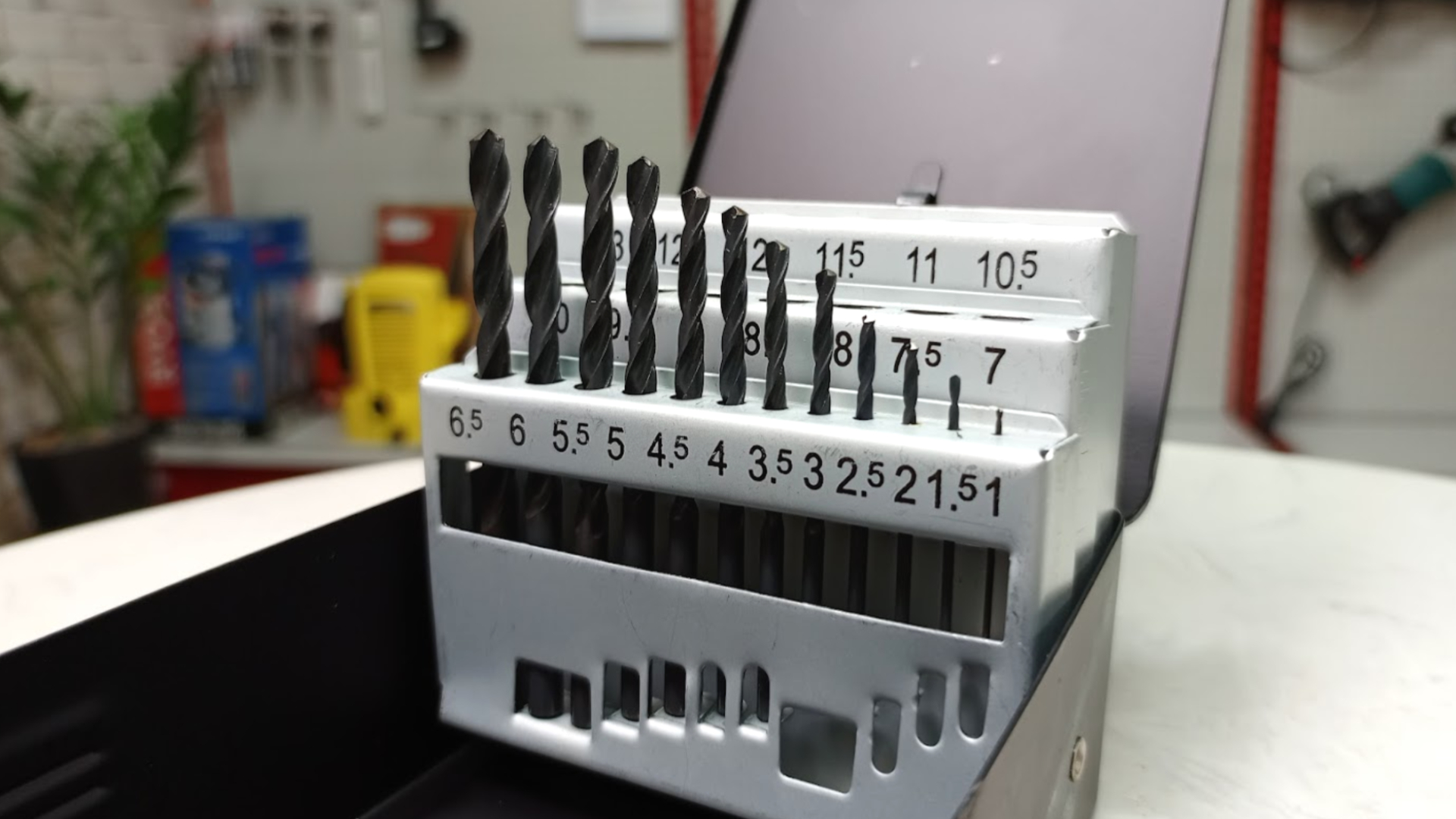 Bộ mũi khoan TX-201 25 chi tiết 1-13mm Ruko A205211