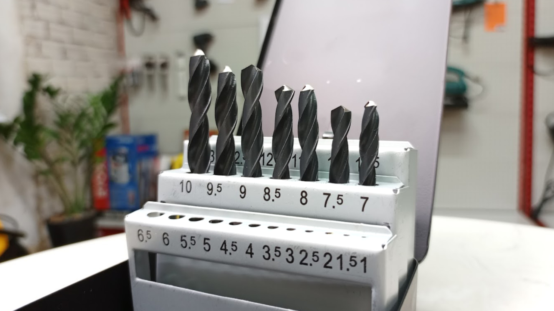 Bộ mũi khoan TX-201 25 chi tiết 1-13mm Ruko A205211