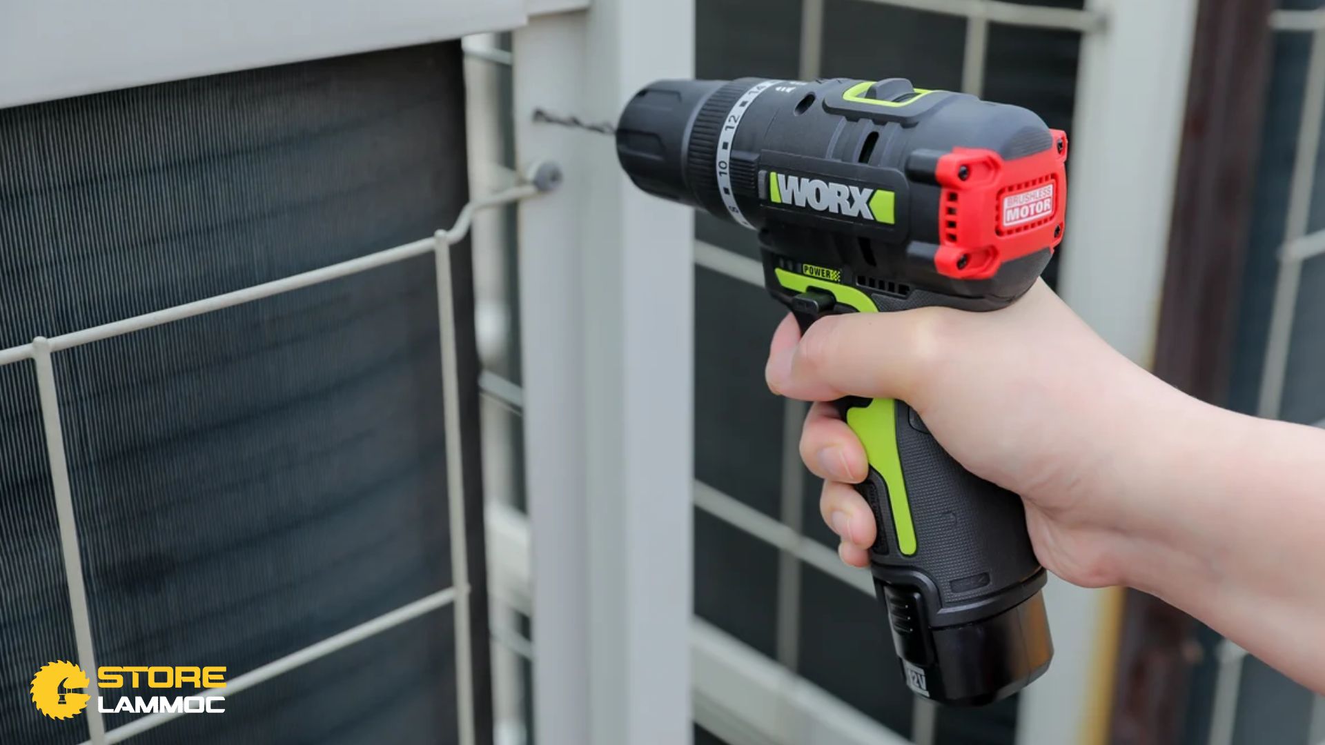 Cách Sử Dụng Máy Khoan Pin 12V Worx Wu131 Một Cách Hiệu Quả