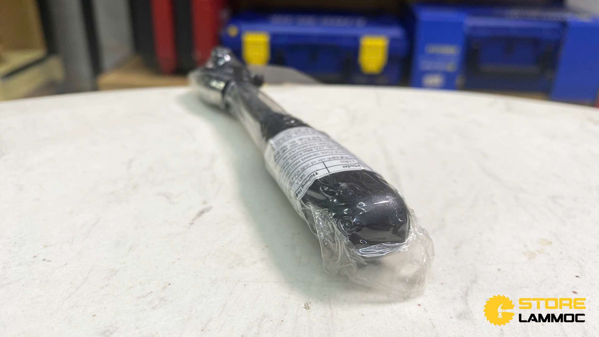 Cần vặn tự động có chốt khóa 5inch Sata 11902