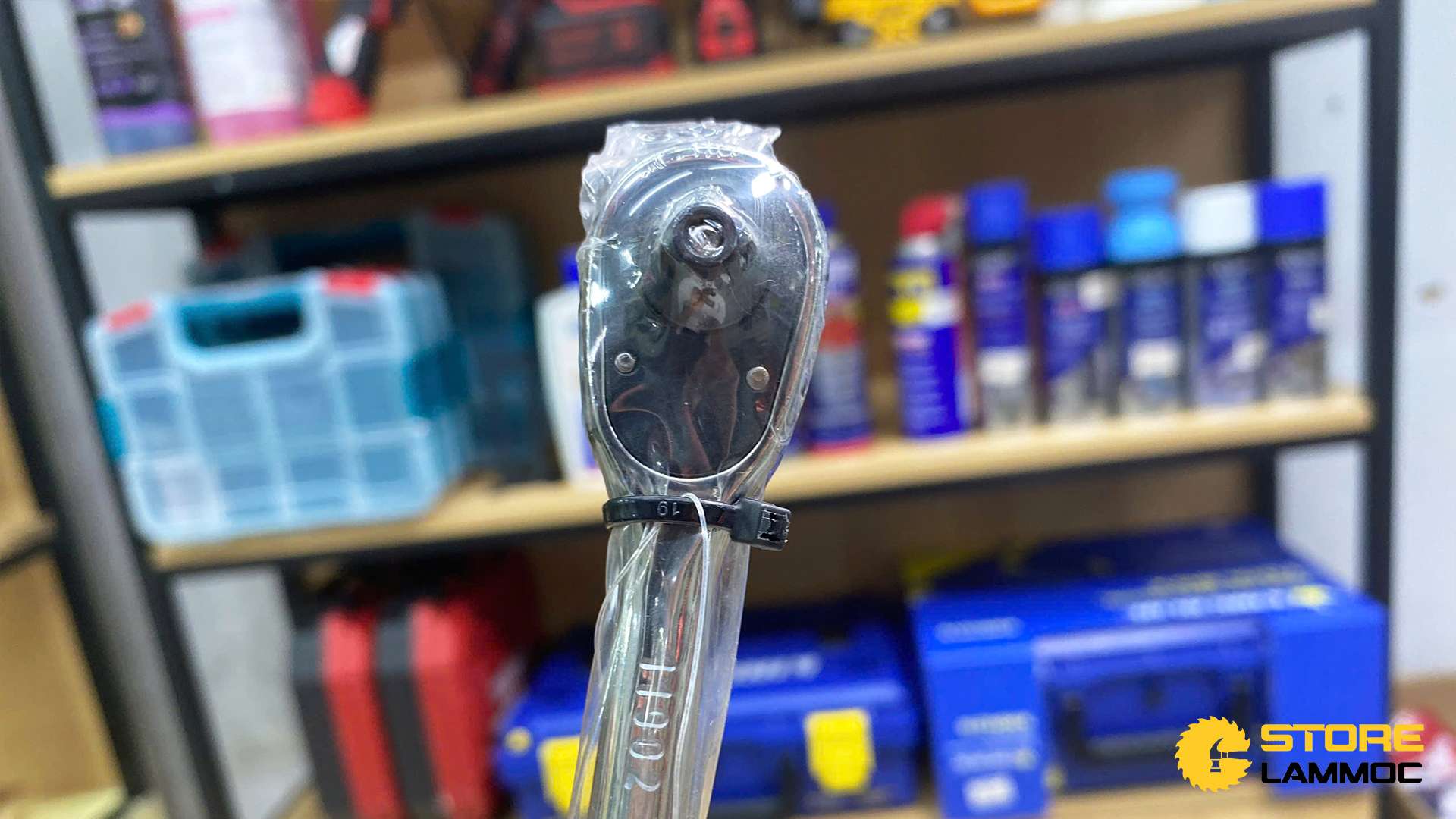 Cần vặn tự động có chốt khóa 5inch Sata 11902