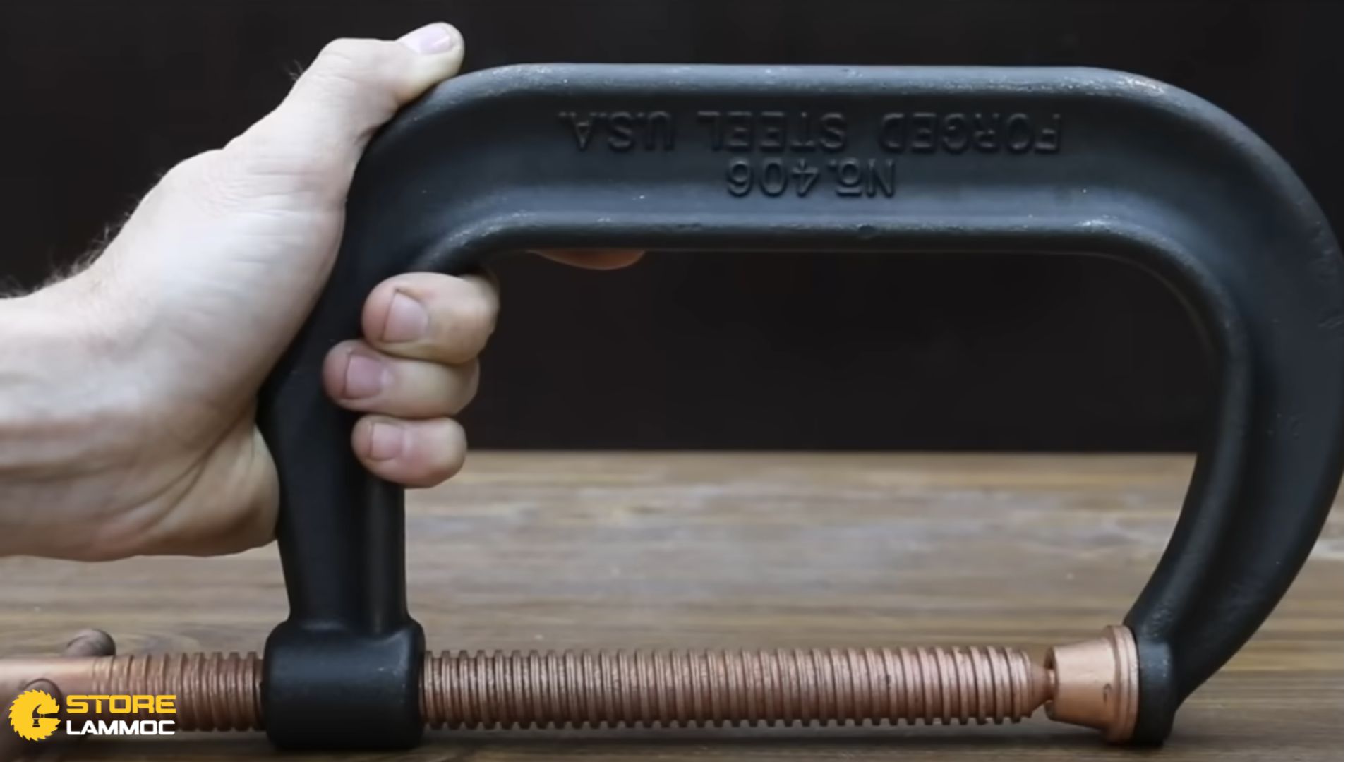 Cảo chữ C Stanley Proto