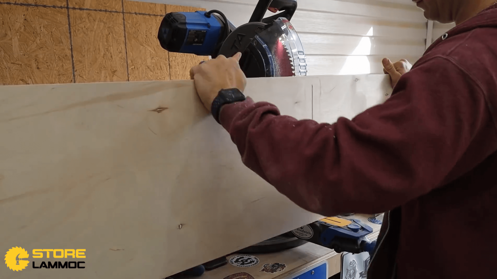 Cắt và chuẩn bị để lắp ráp