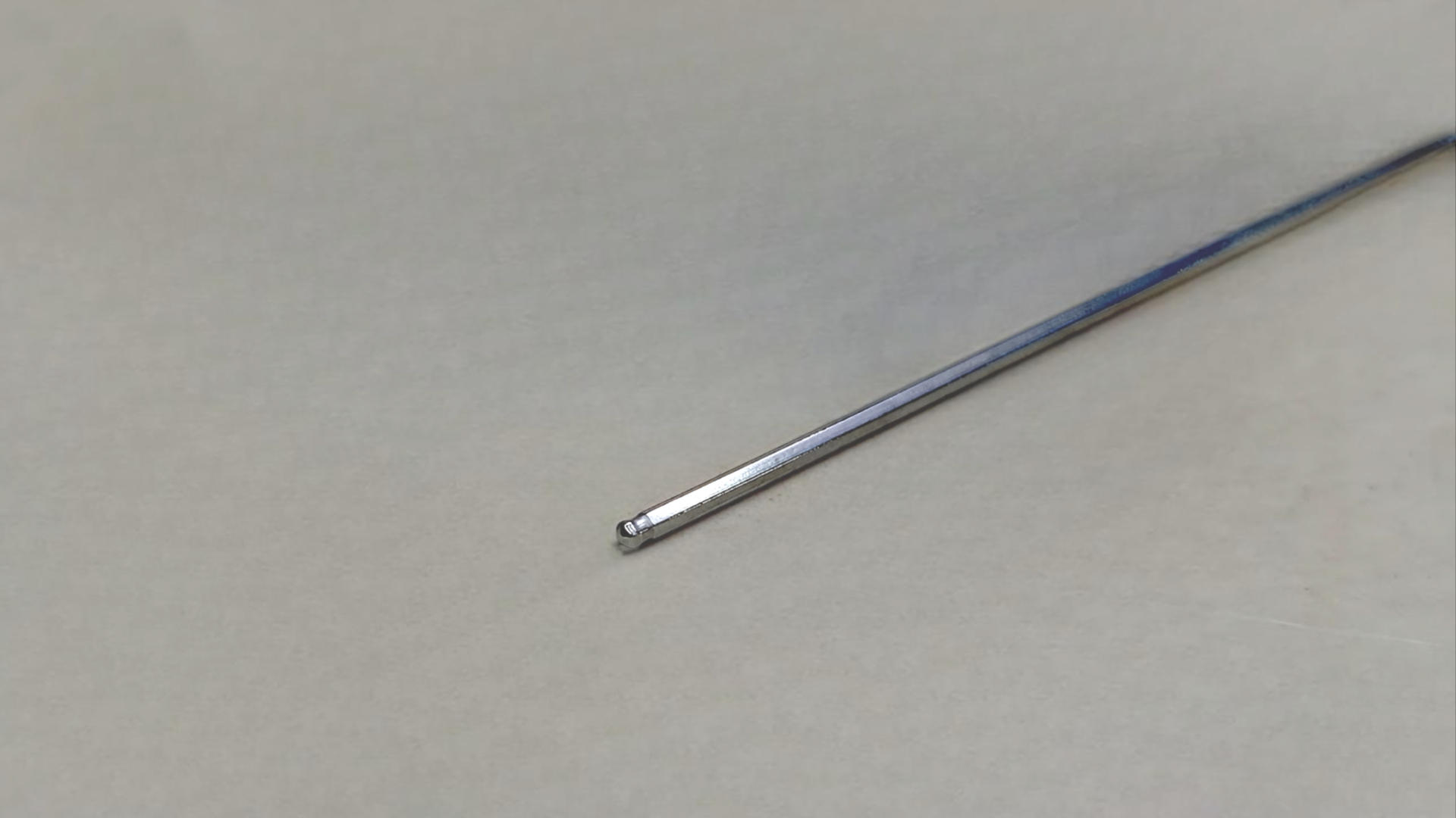 Cờ lê đầu lục giác 1.5mm Fujiya LB330-15