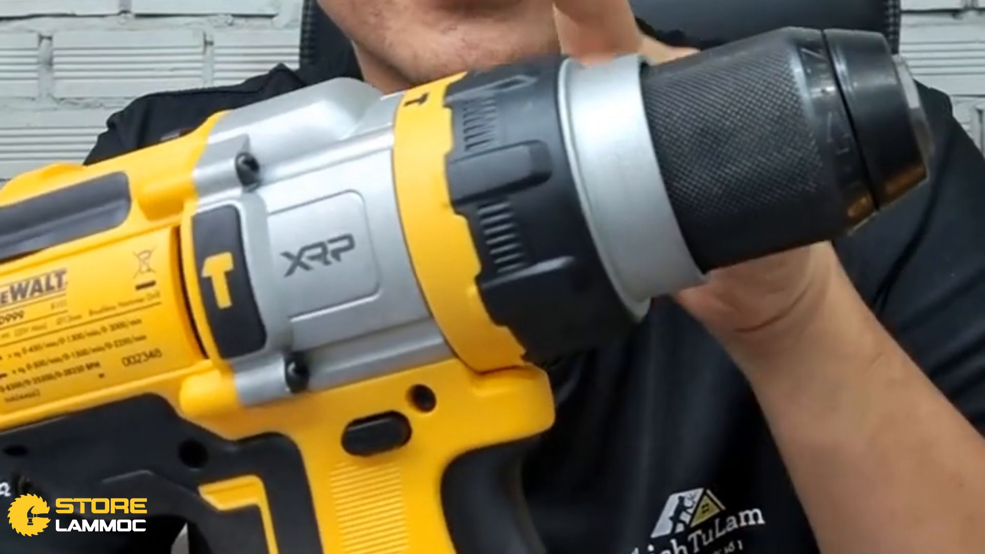 Cụm búa của máy khoan pin