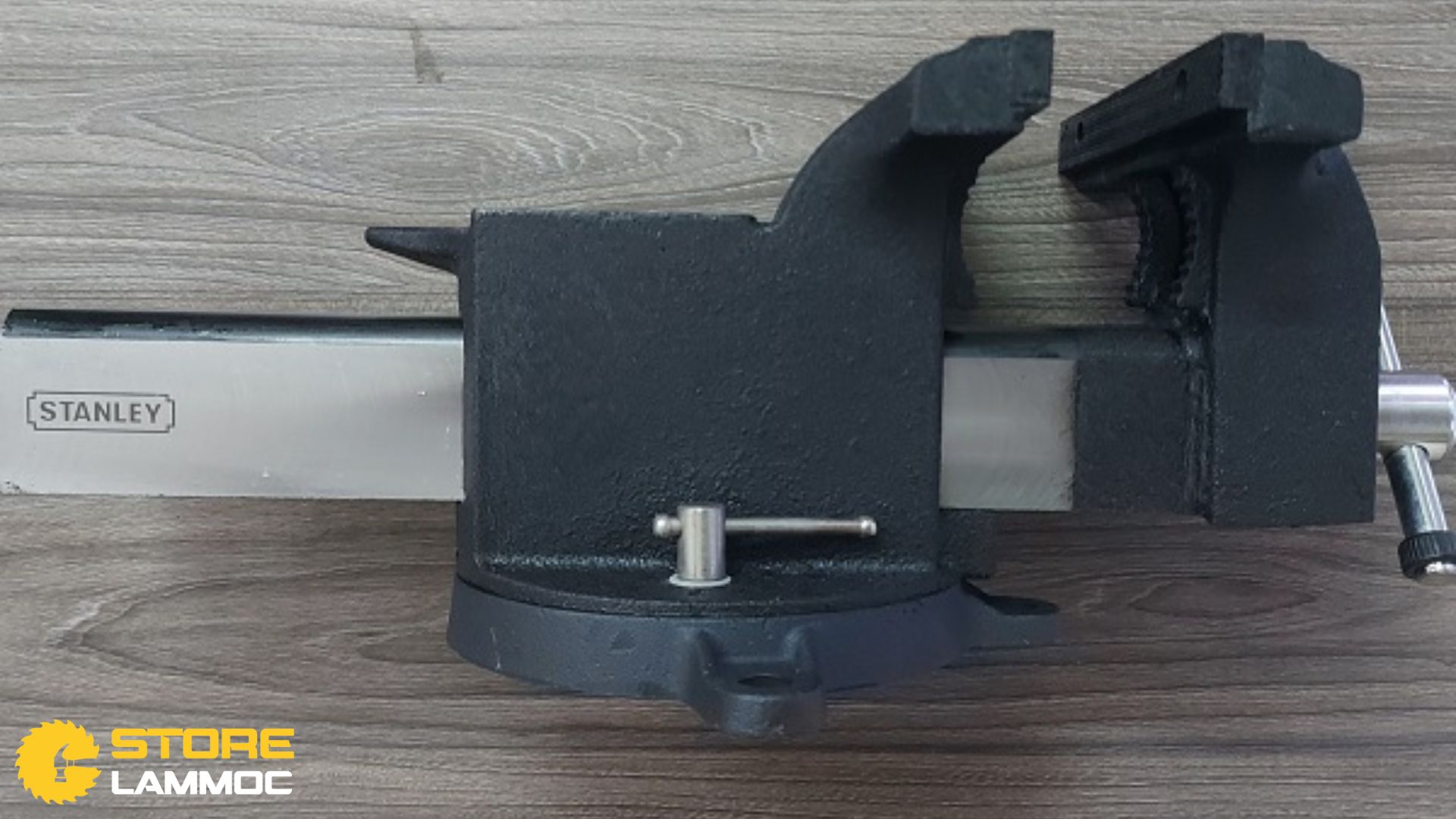 Đặc điểm nổi bật của ê tô Stanley