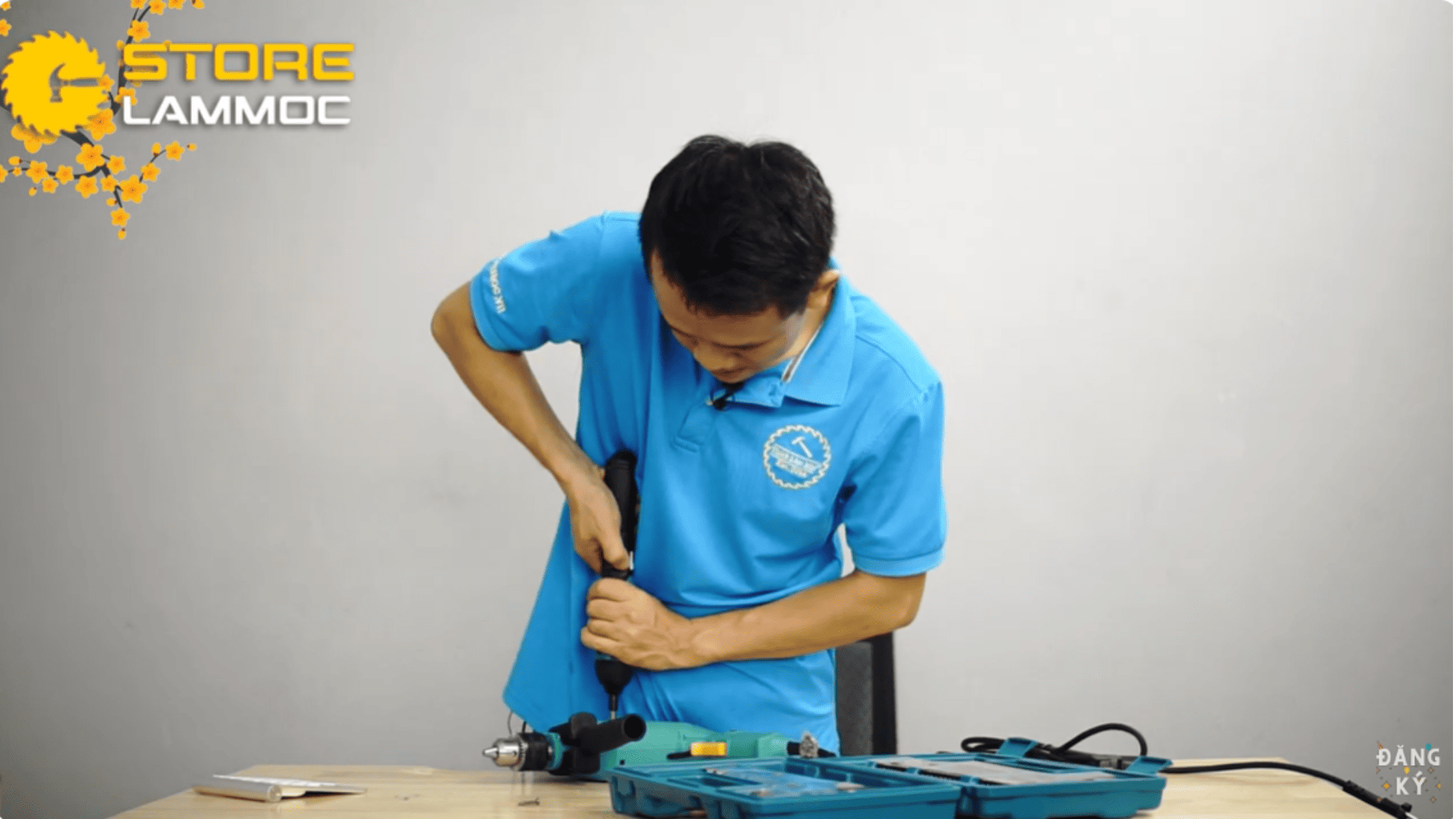 Đánh giá chi tiết Tua Vít Đóng Makita B-42438 - Công cụ tối ưu cho các công trình