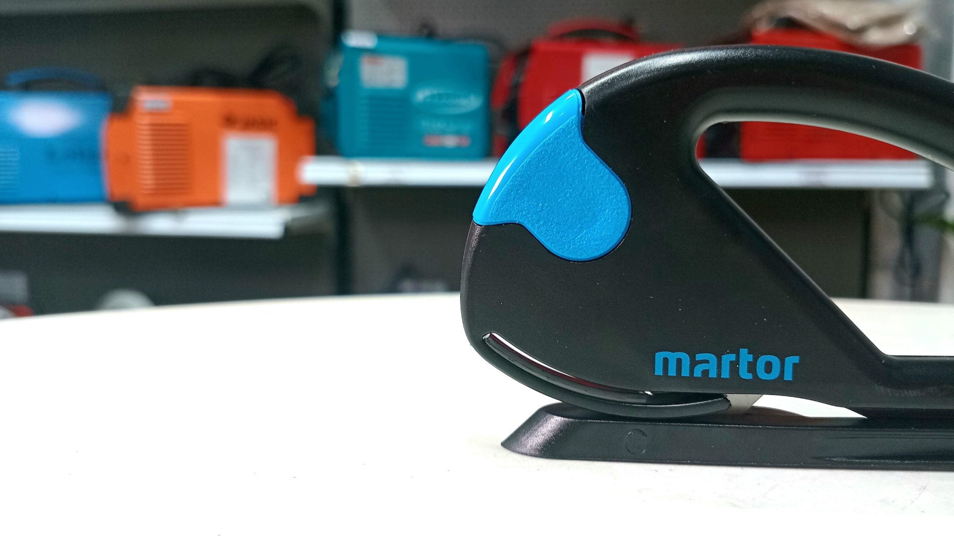 Dao cắt an toàn Secumax Snitty Martor 43037