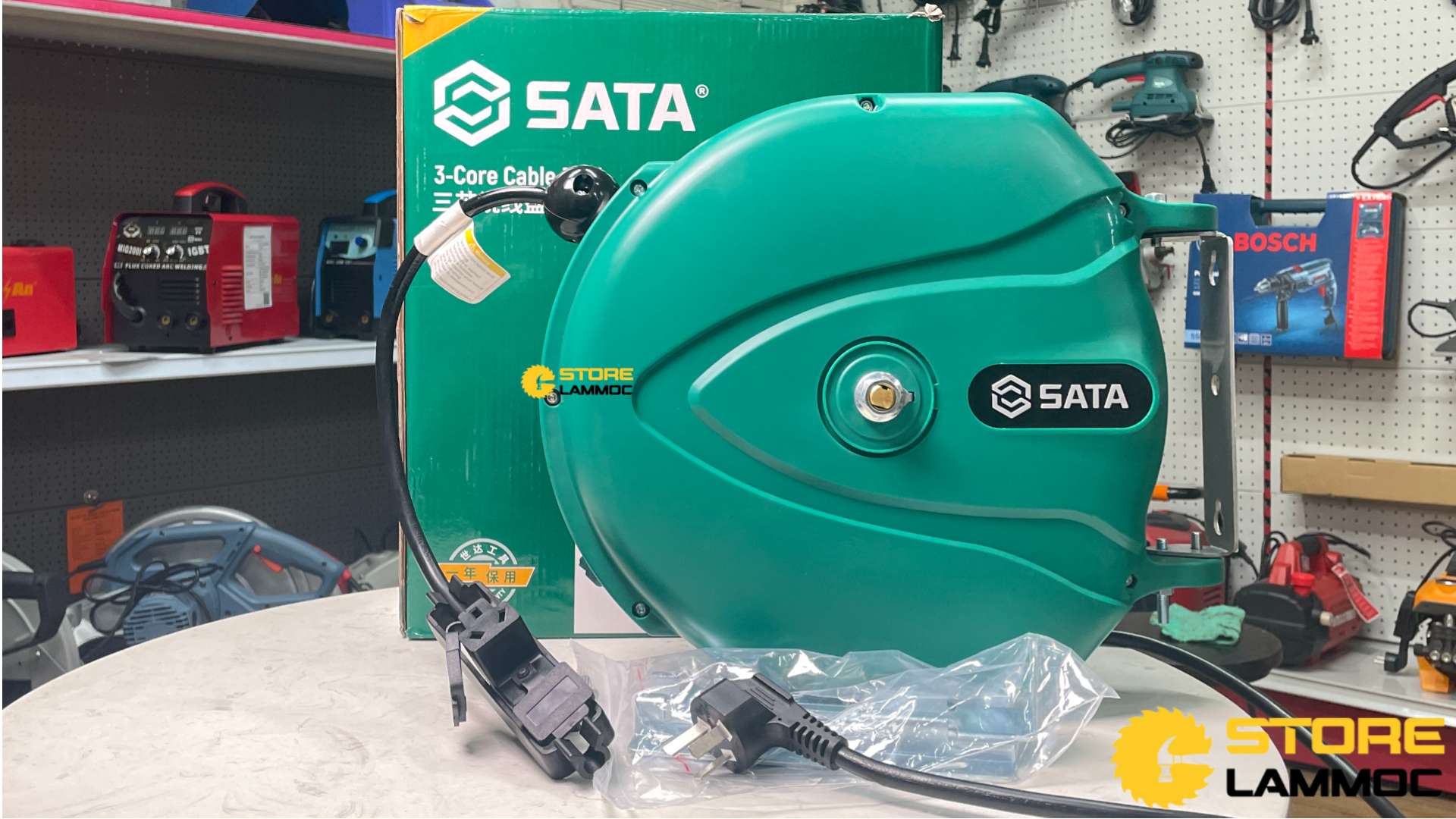 Dây dẫn điện tự rút 15m Sata 98026