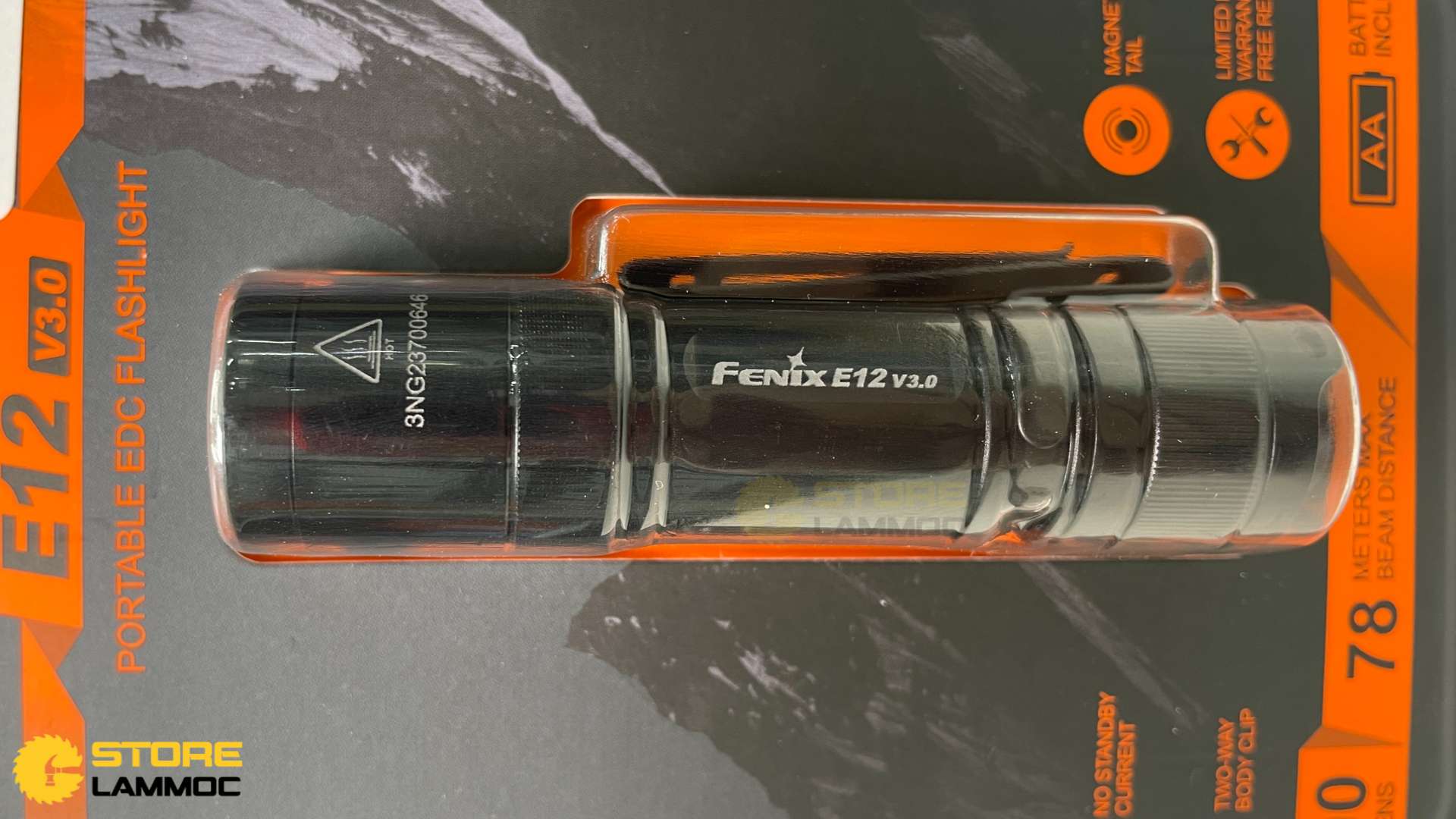 Đèn pin cầm tay Fenix FN-E12V3