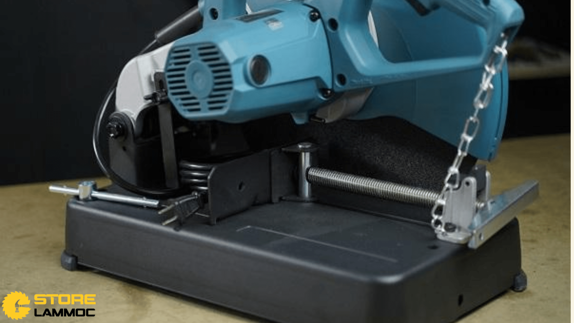 Độ an toàn của máy cắt sắt MAKITA M2401B