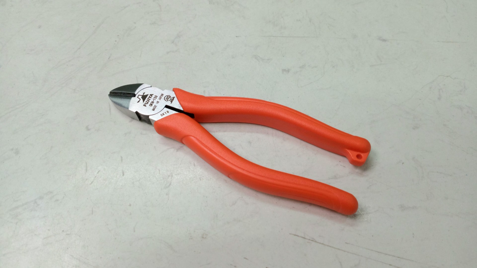 Kìm cắt dây điện 150mm Nhật Bản Fujiya GKN-150