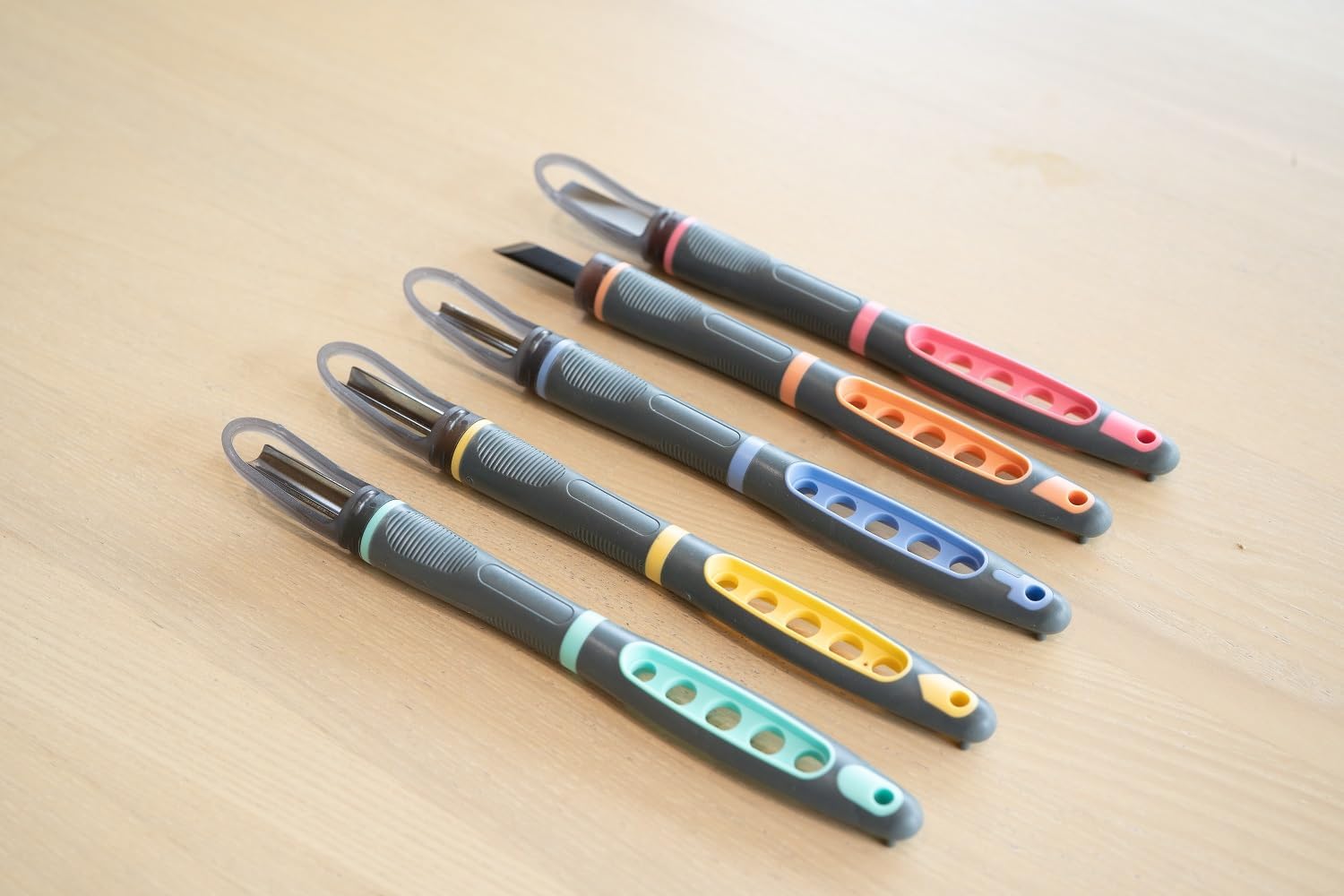 Bộ dao điêu khắc gỗ 5pcs Nhật Bản GX-NEO, cán nhựa Seki Graver Razor YHAC044