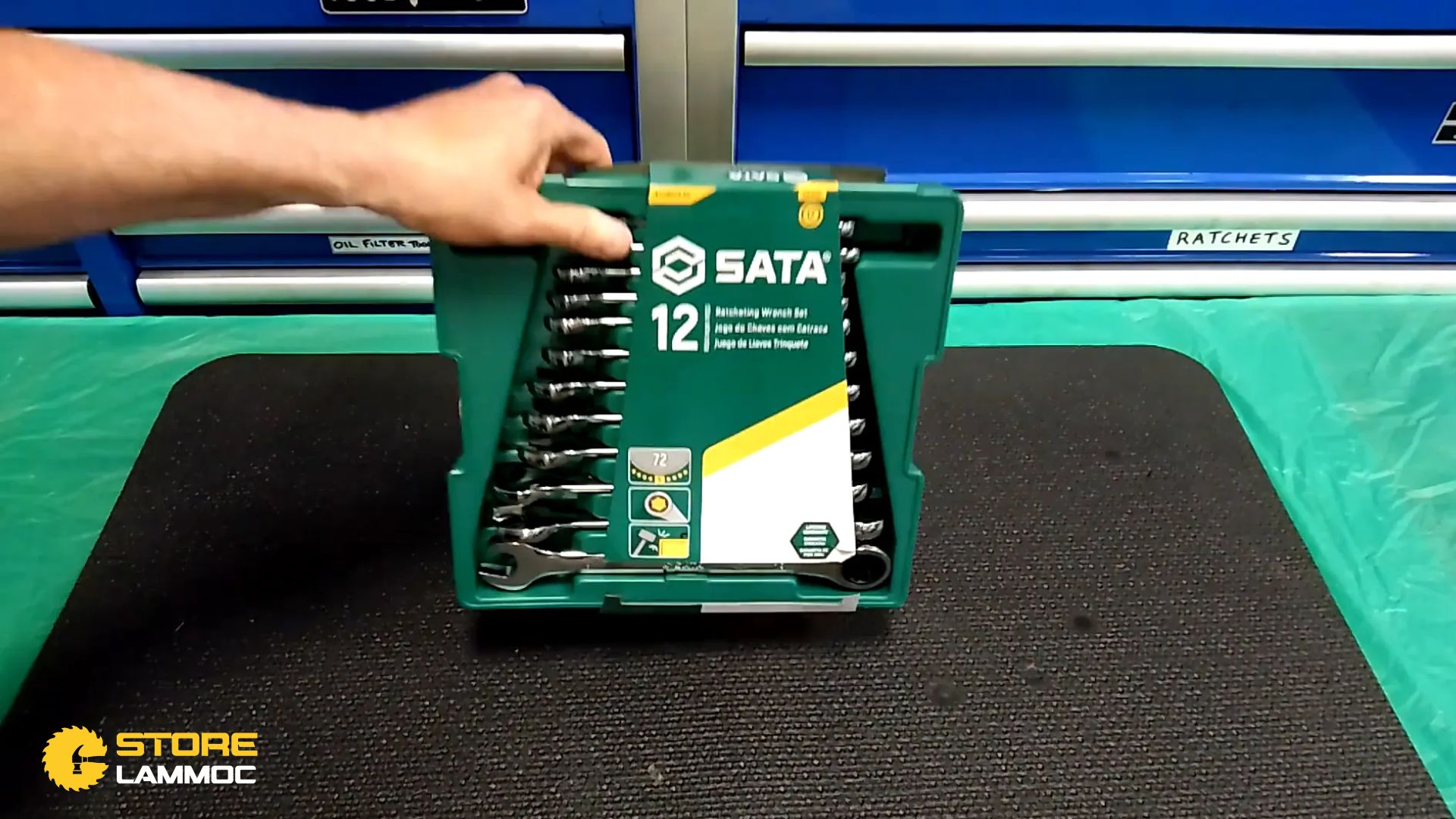 Hộp đựng bộ cờ lê Sata