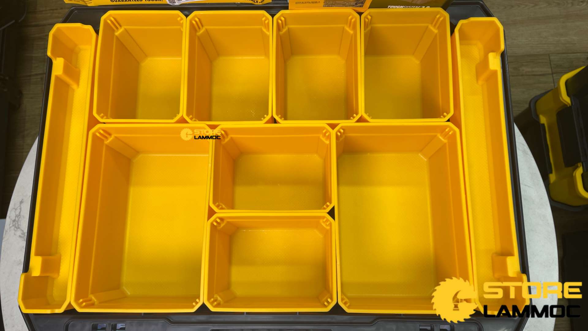 Hộp đựng ốc vít cao cấp Dewalt DWST82968-1