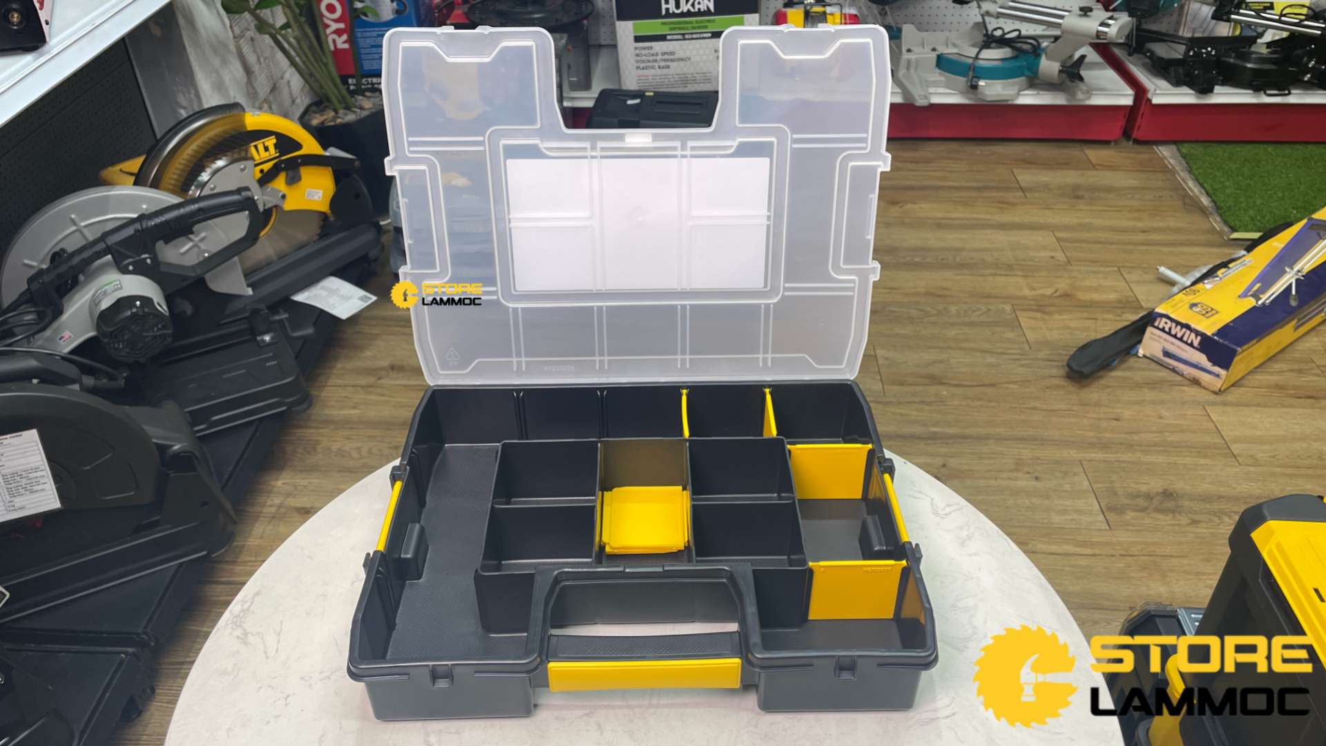 Hộp đựng ốc vít đa năng STANLEY 1-97-483