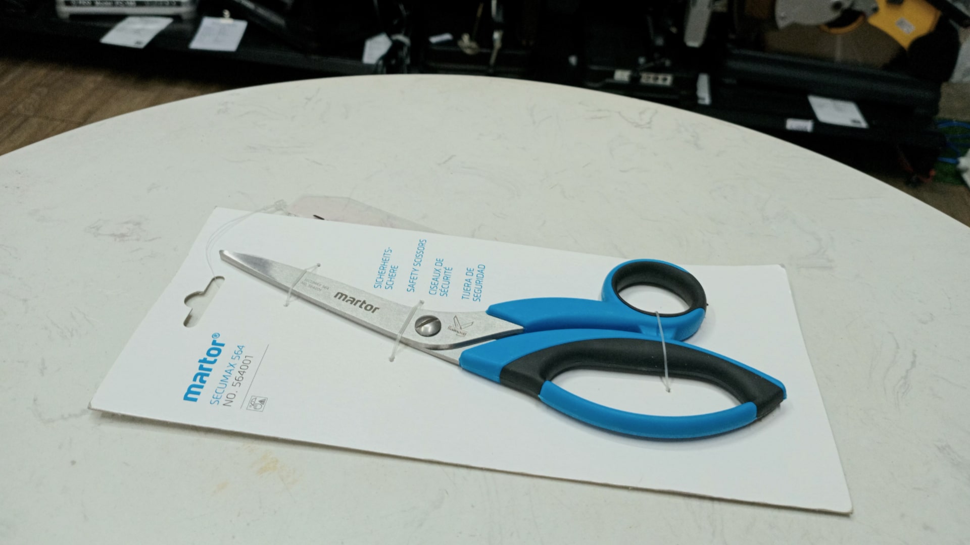 Kéo cắt an toàn 218mm Martor SECUMAX 564 No.564001