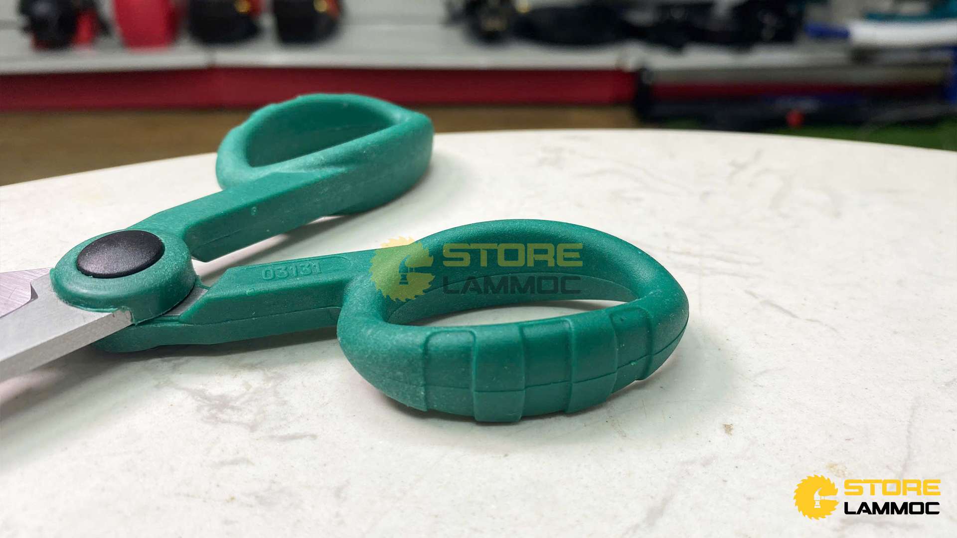 Kéo cắt dây điện mũi thẳng Sata 03131