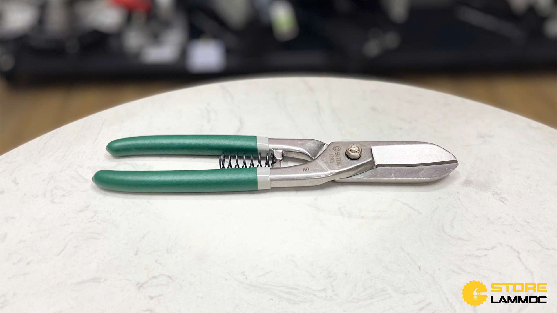 Kéo cắt tôn loại mũi thẳng 225mm Sata 93202