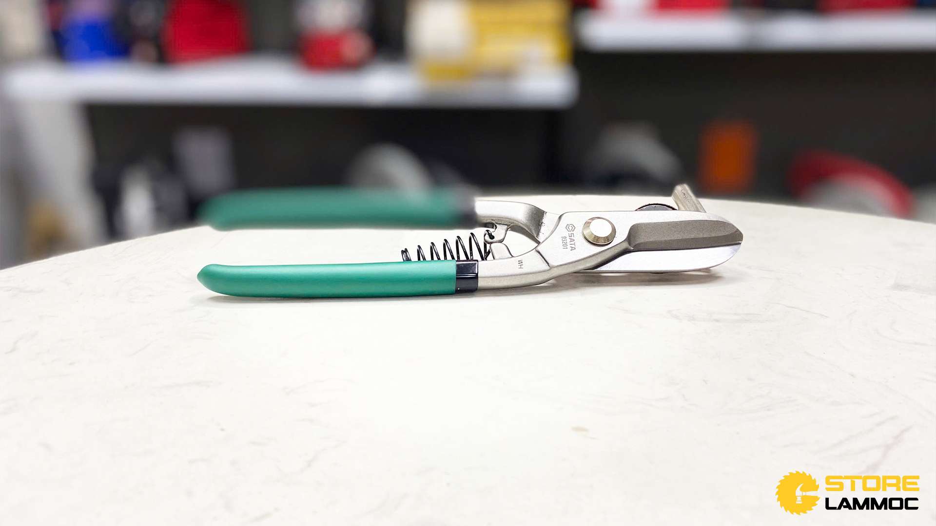 Kéo cắt tôn loại mũi thẳng 204mm Sata 93201