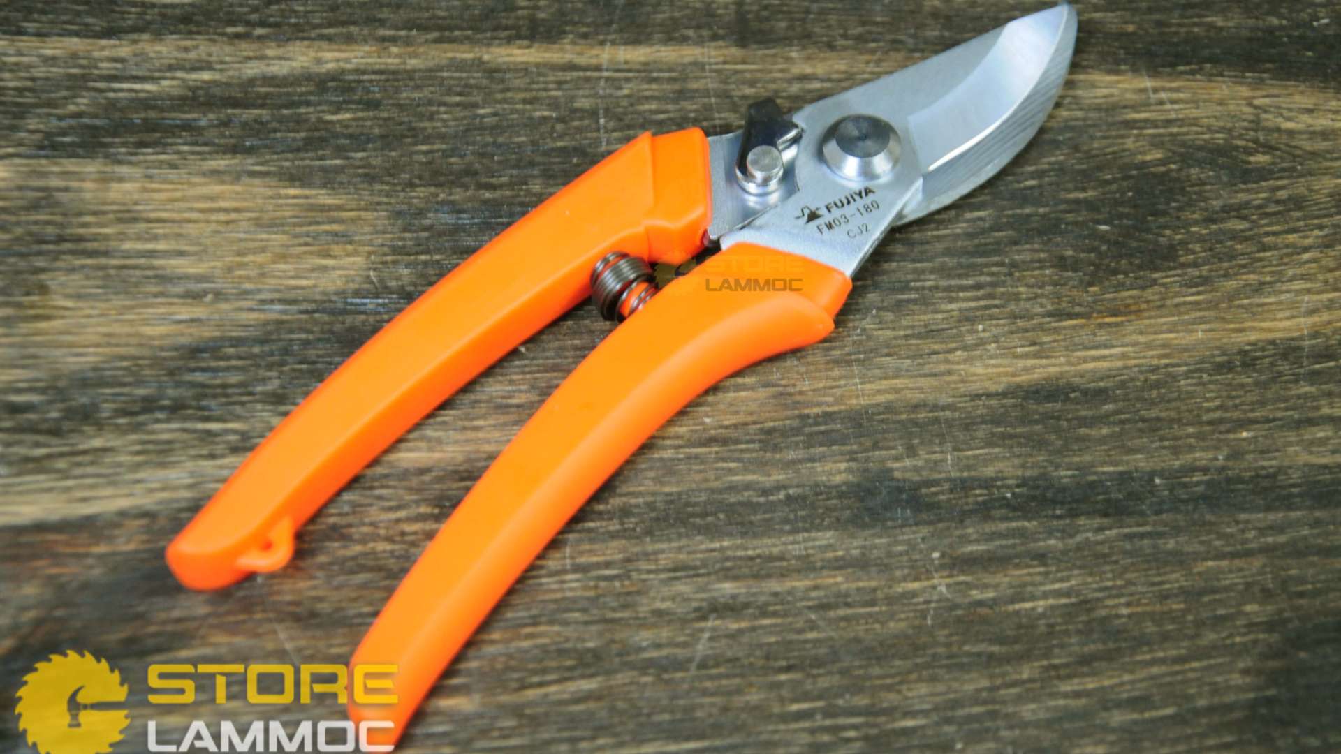 Kéo kỹ thuật điện 180mm Fujiya FM03-180