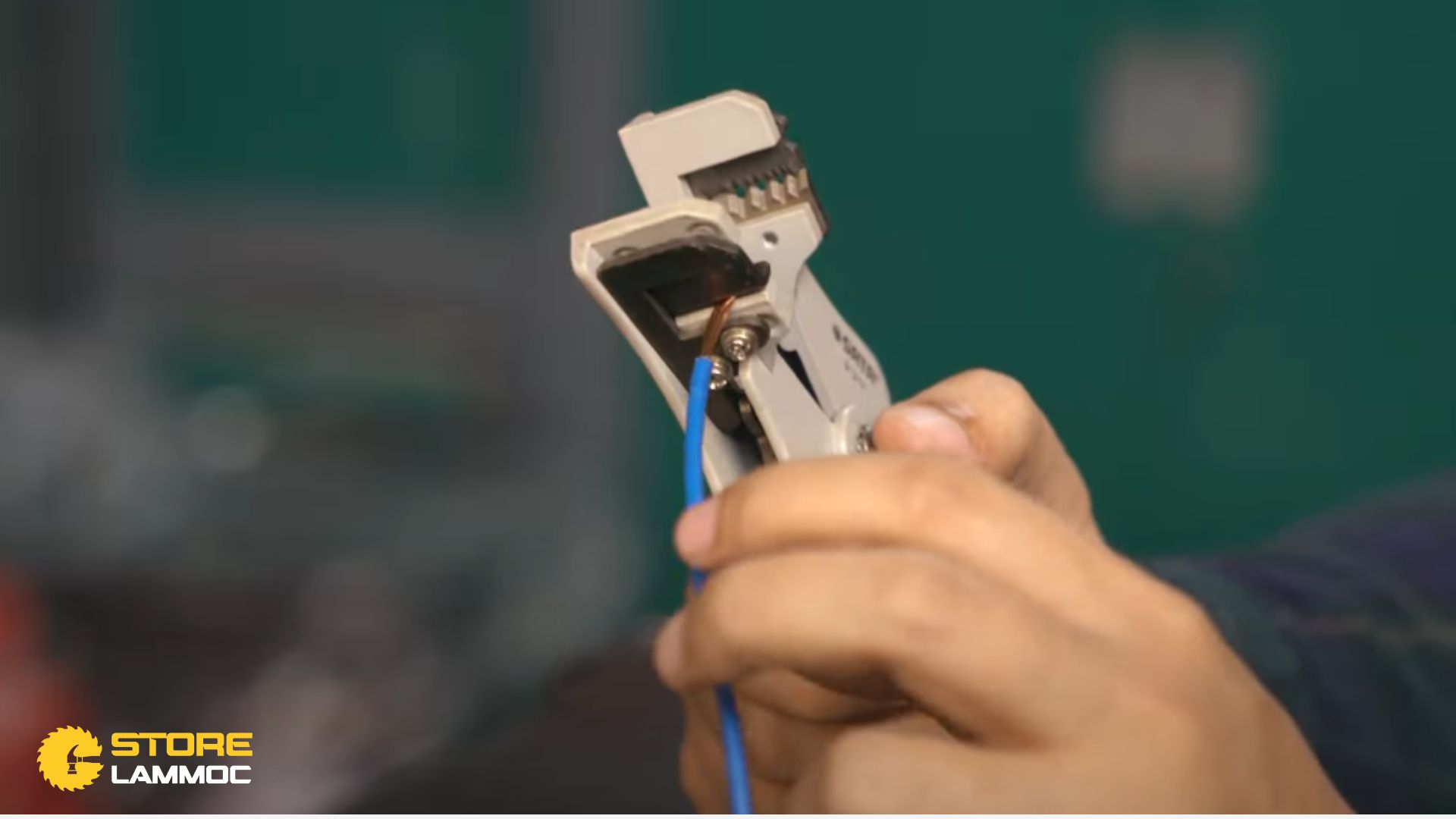 Khả năng cắt dây điện của Sata 91112