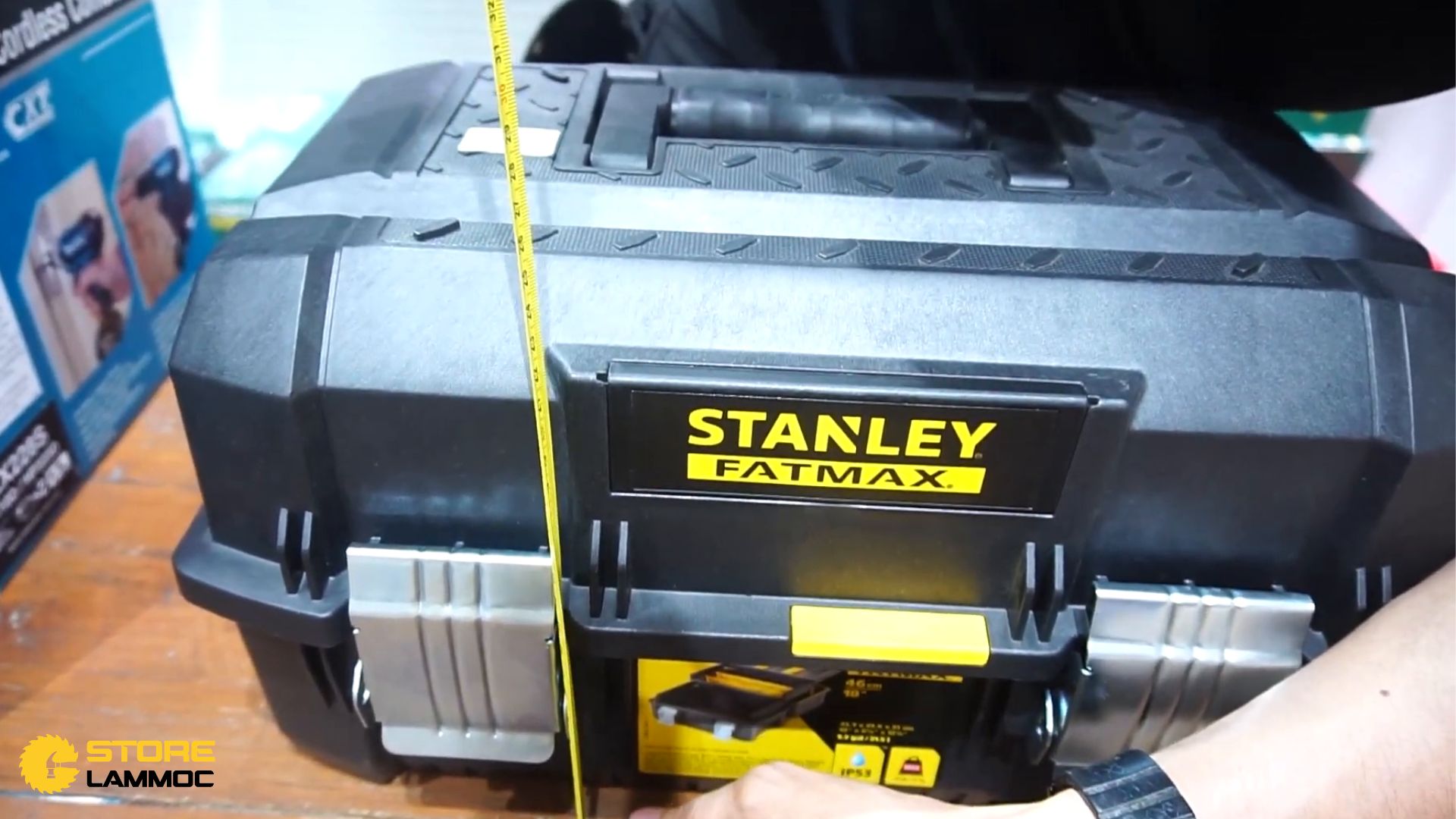 Kích thước lớn của thùng