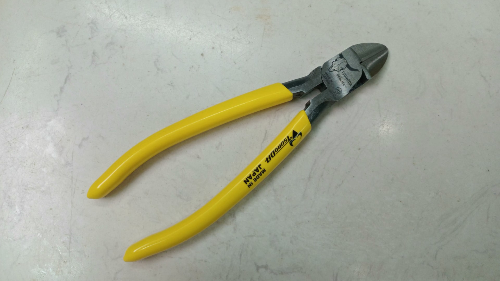 Kìm cắt cạnh cán đúc Tsunoda PCN-160