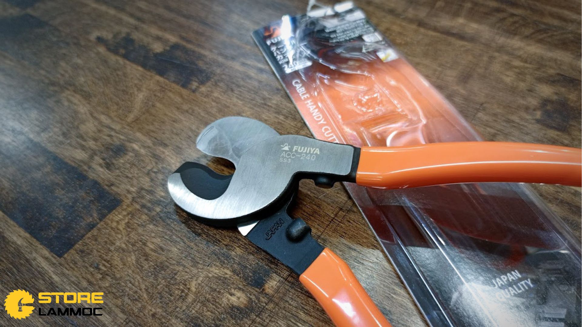 Kìm cắt cáp Fujiya ACC-240