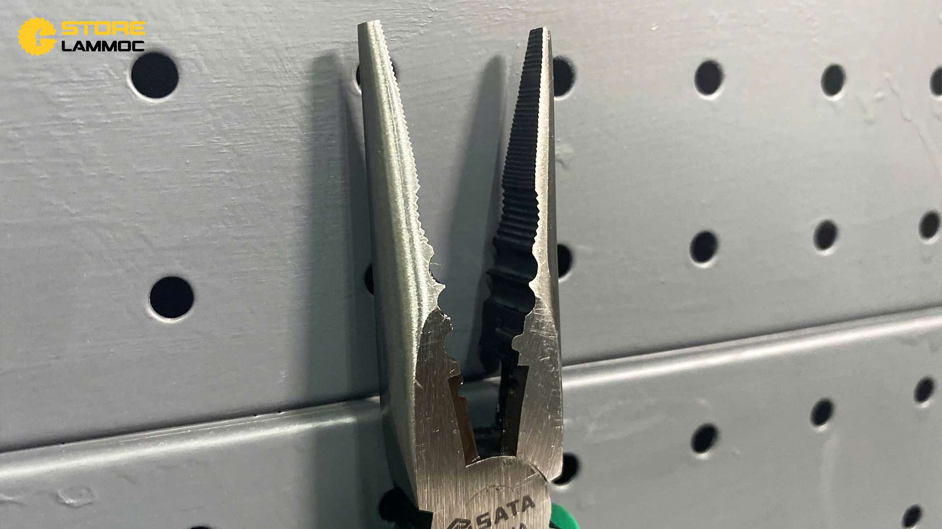 Kìm cắt mũi nhọn 6inch Sata 70124A