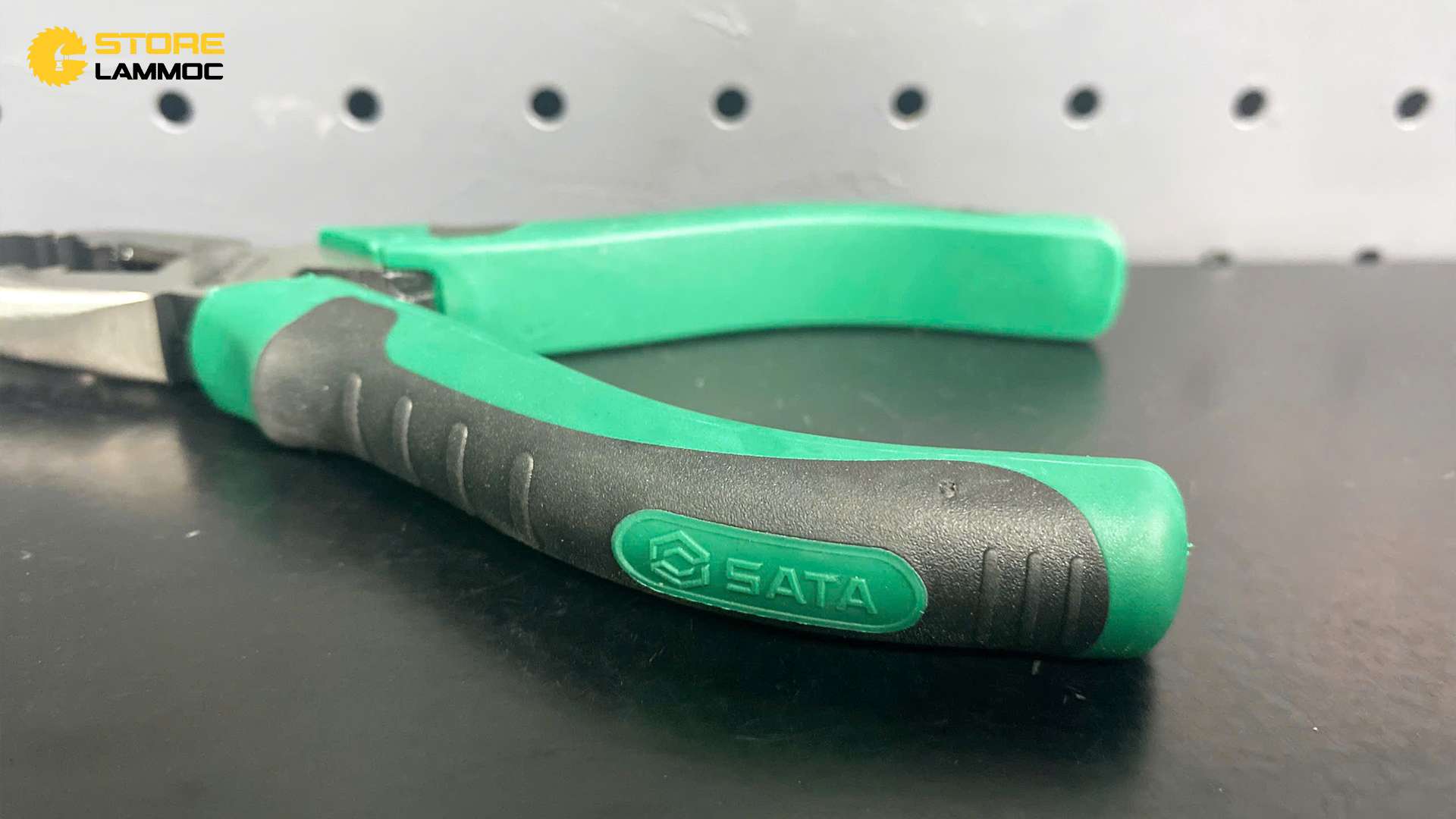 Kìm cắt mũi nhọn 6inch Sata 70124A