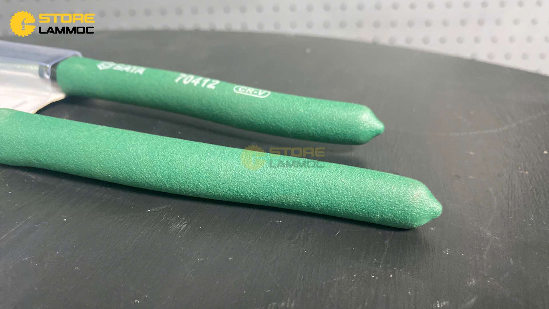 Kìm mỏ quạ 10in/250mm Sata 70412