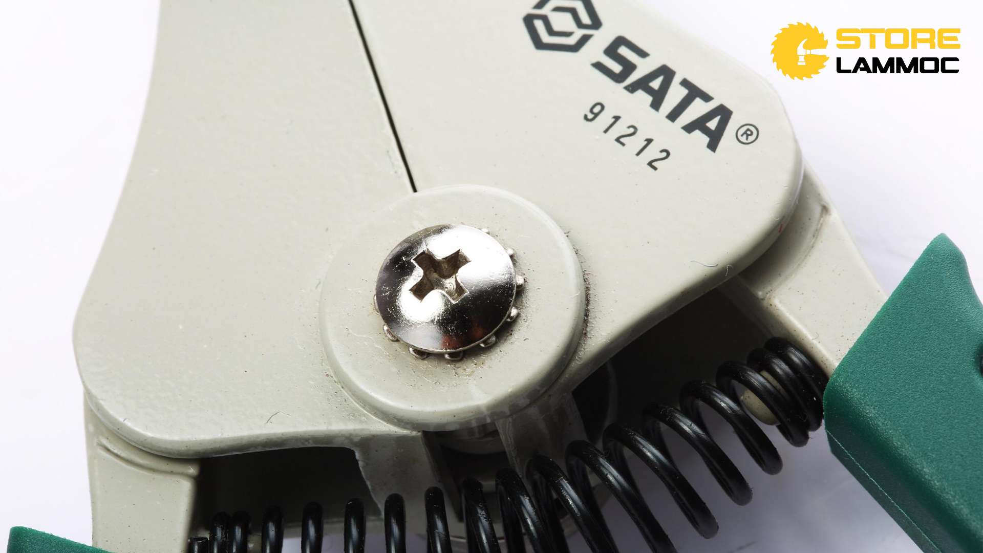 Kìm tuốt dây điện Sata