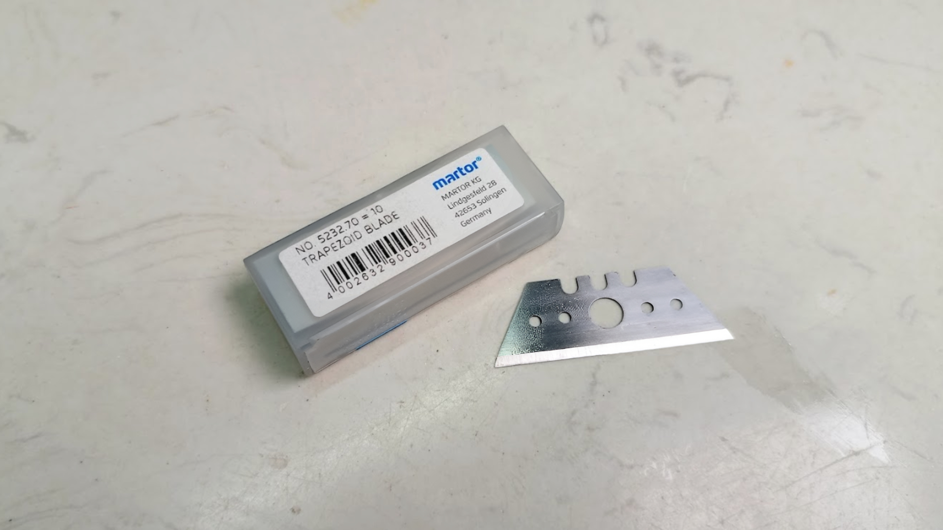 Lưỡi dao Trapezoid Martor MRT 5232.70