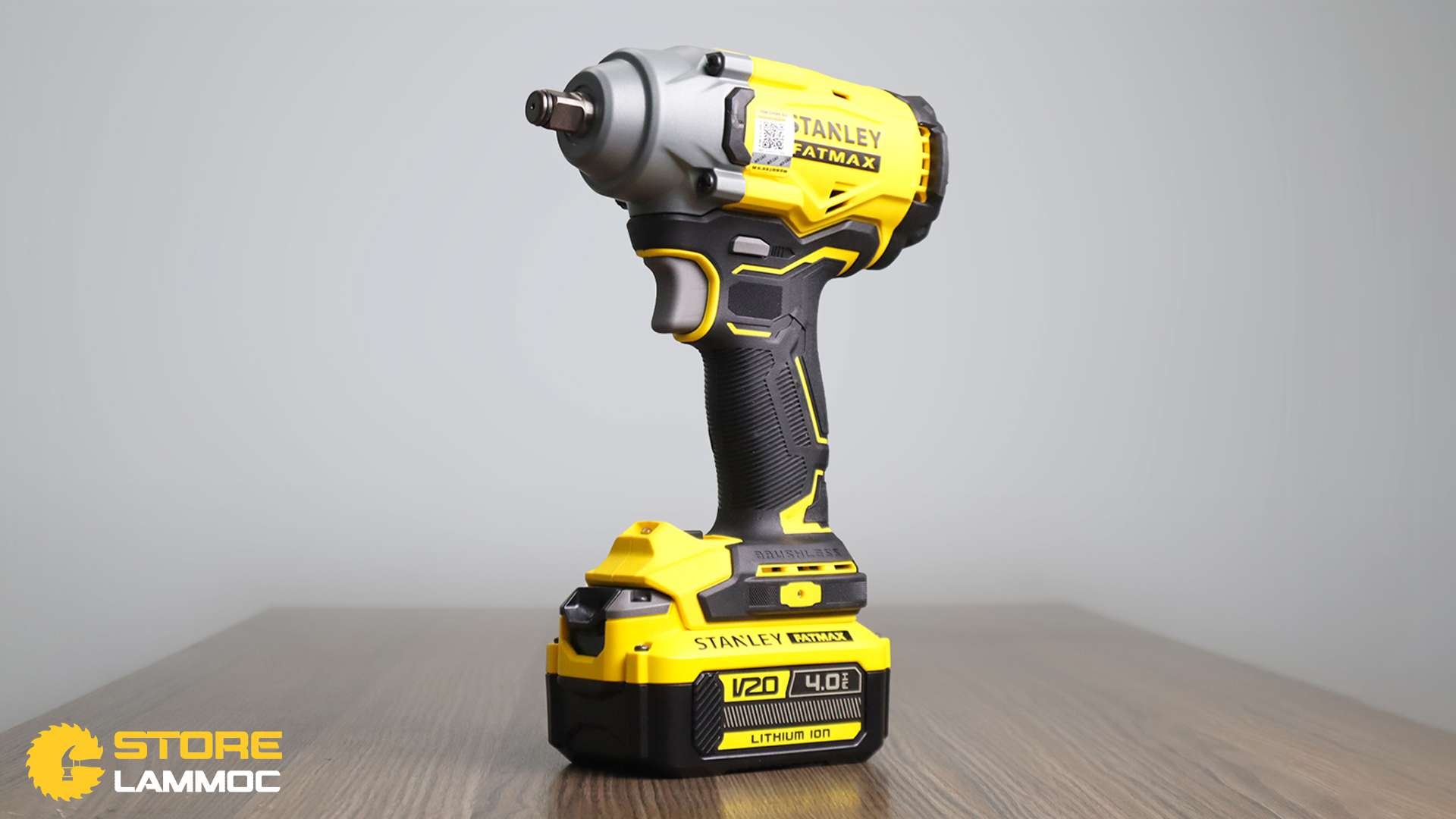 Máy bắn bu lông pin Stanley