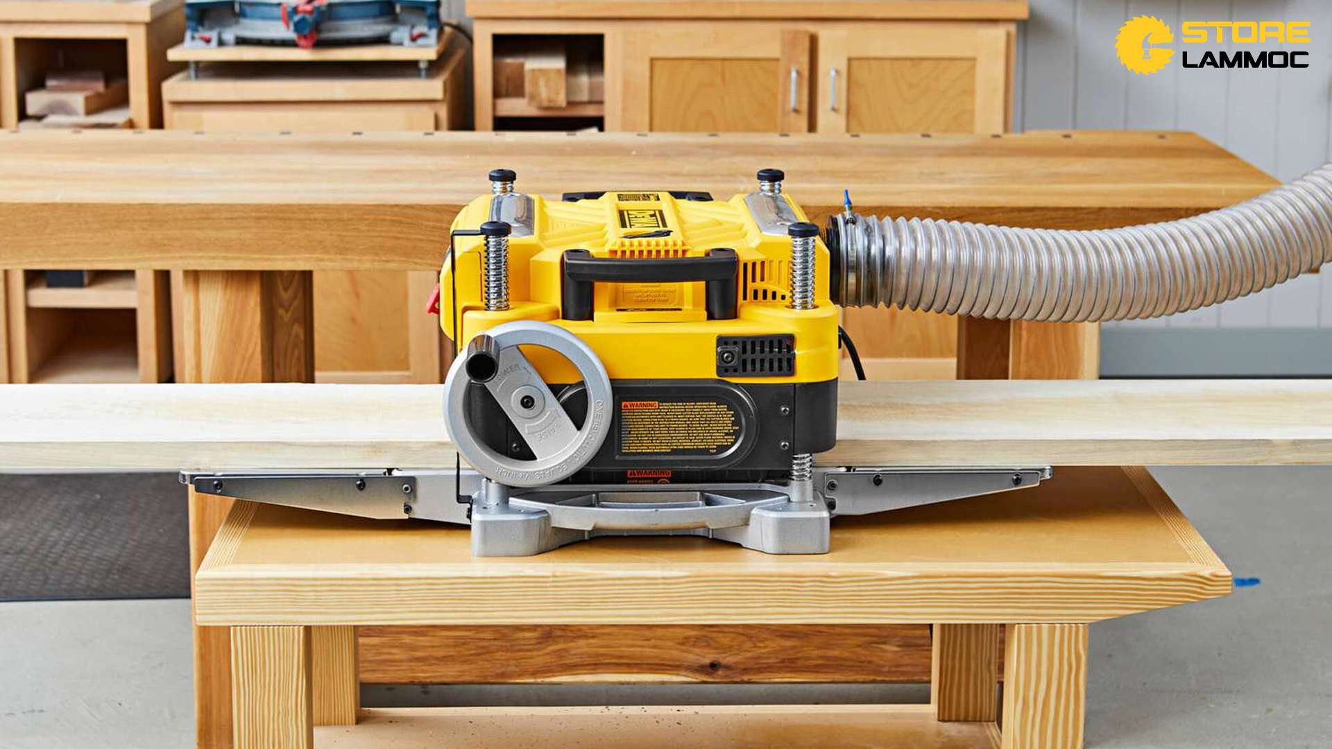 Máy bào gỗ Dewalt