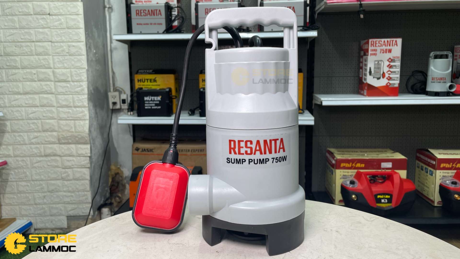 Máy bơm thoát nước Resanta 750W