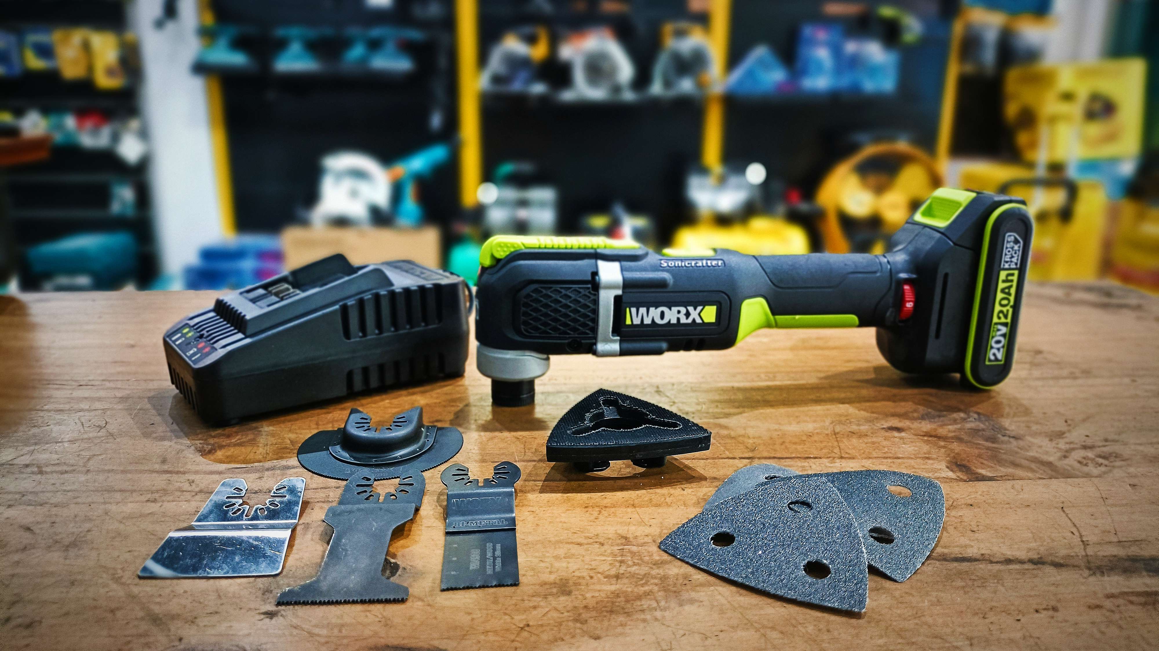 Máy cắt rung đang năng 20V Worx WE696 2