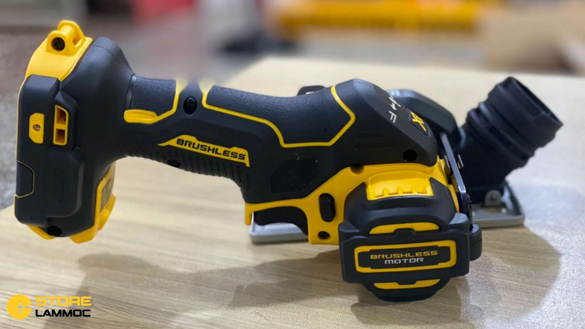 MÁY CƯA ĐĨA DÙNG PIN 20V DEWALT DCS438BD2