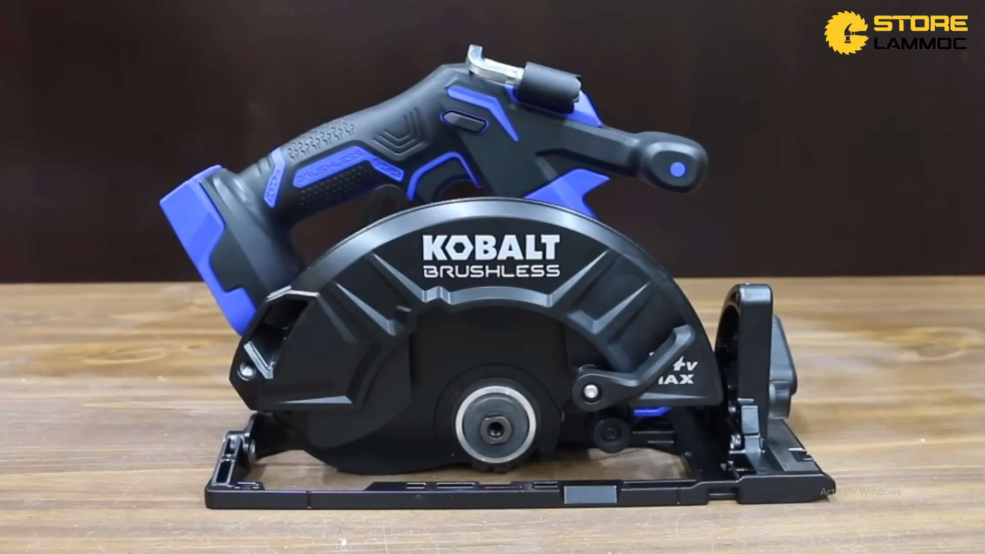 máy cưa đĩa pin Kobalt