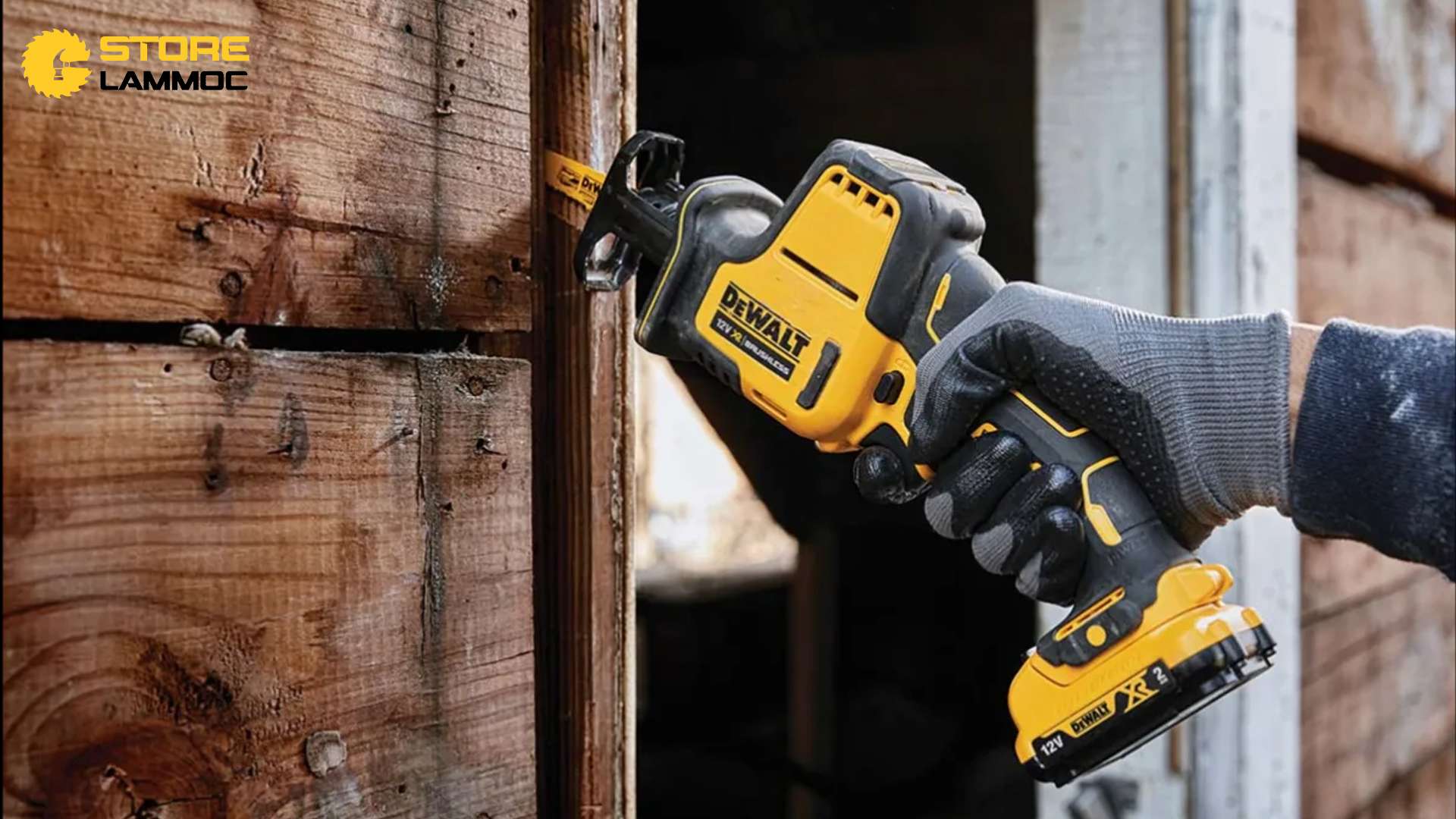 Máy Cưa Kiếm Pin Dewalt