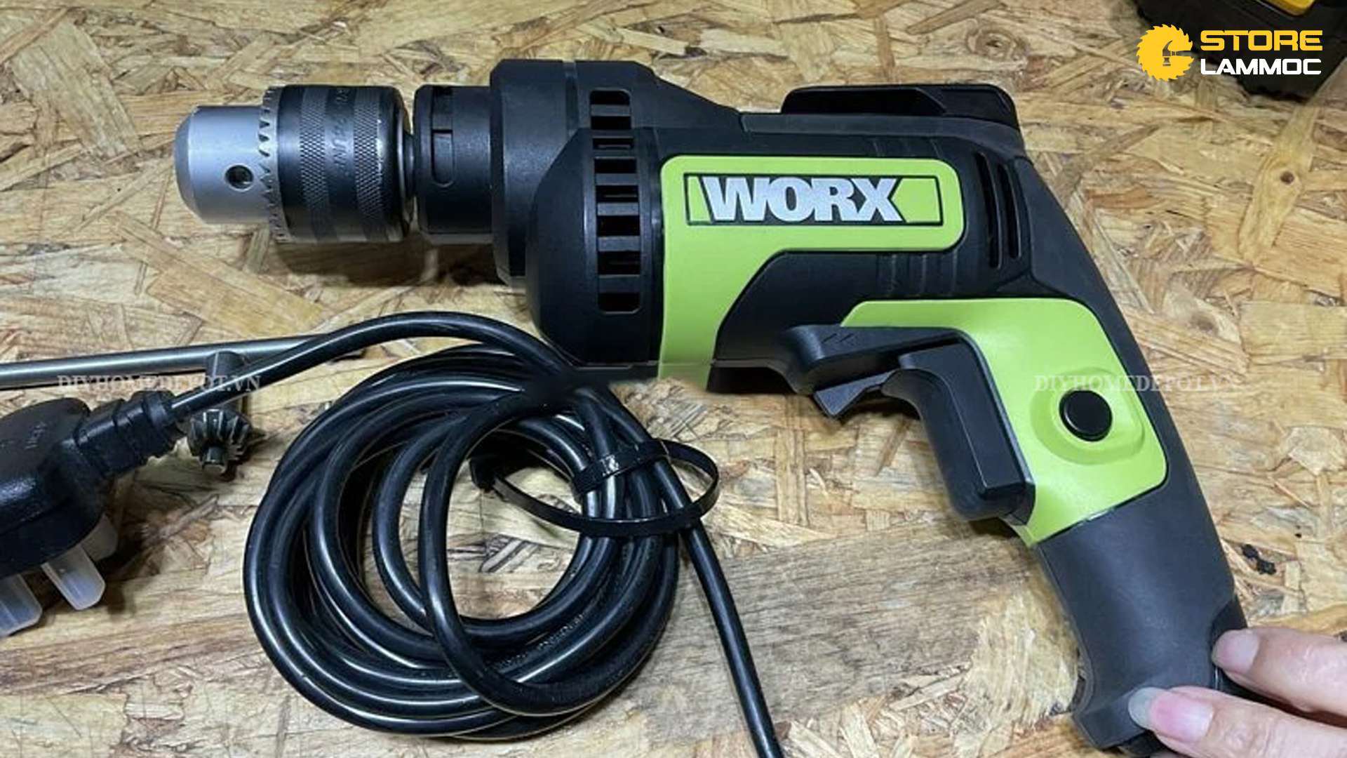 Máy Khoan Cầm Tay Worx WU107