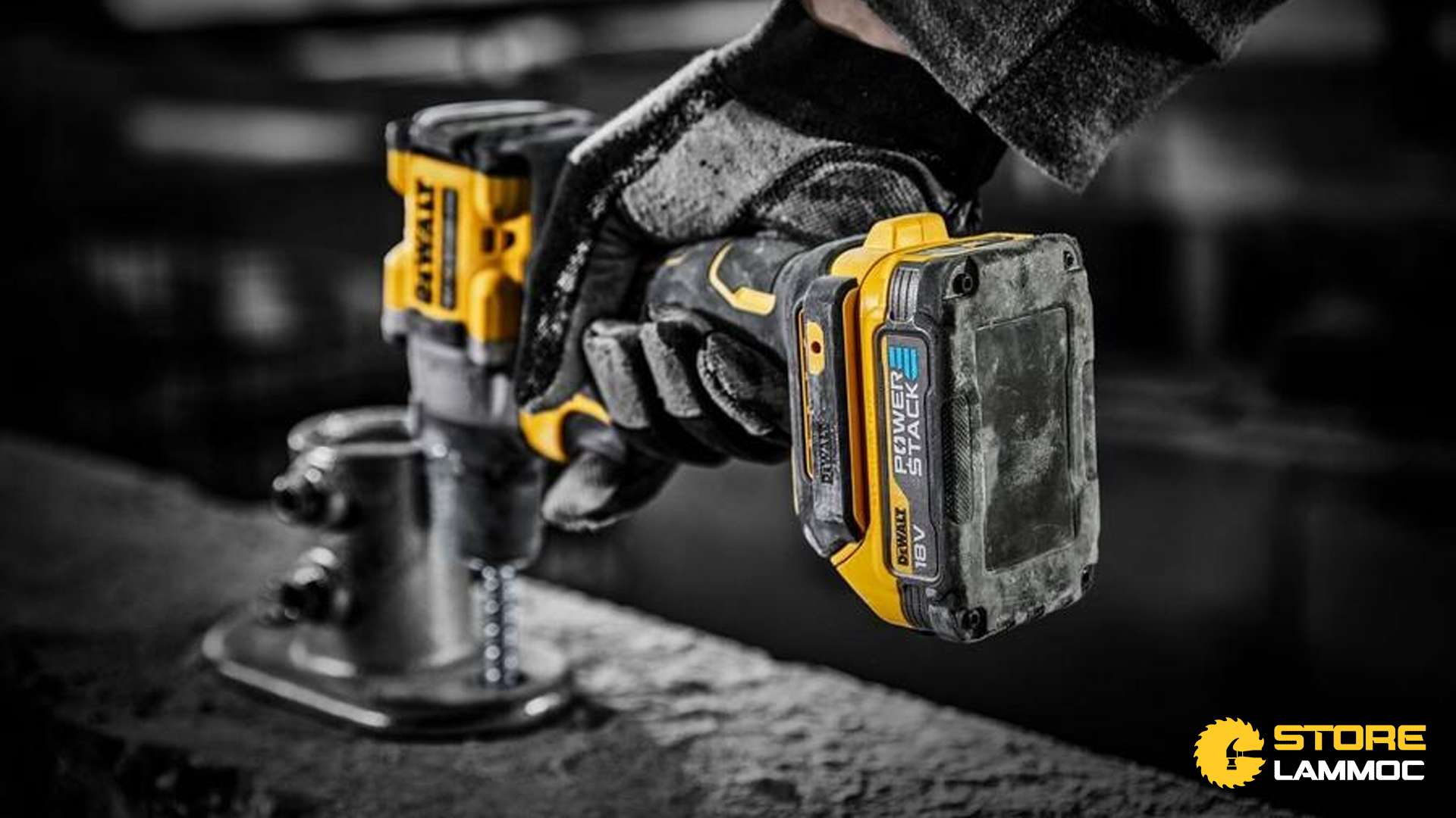 Máy khoan pin DeWALT DCD800