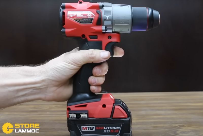 Máy khoan pin Milwaukee