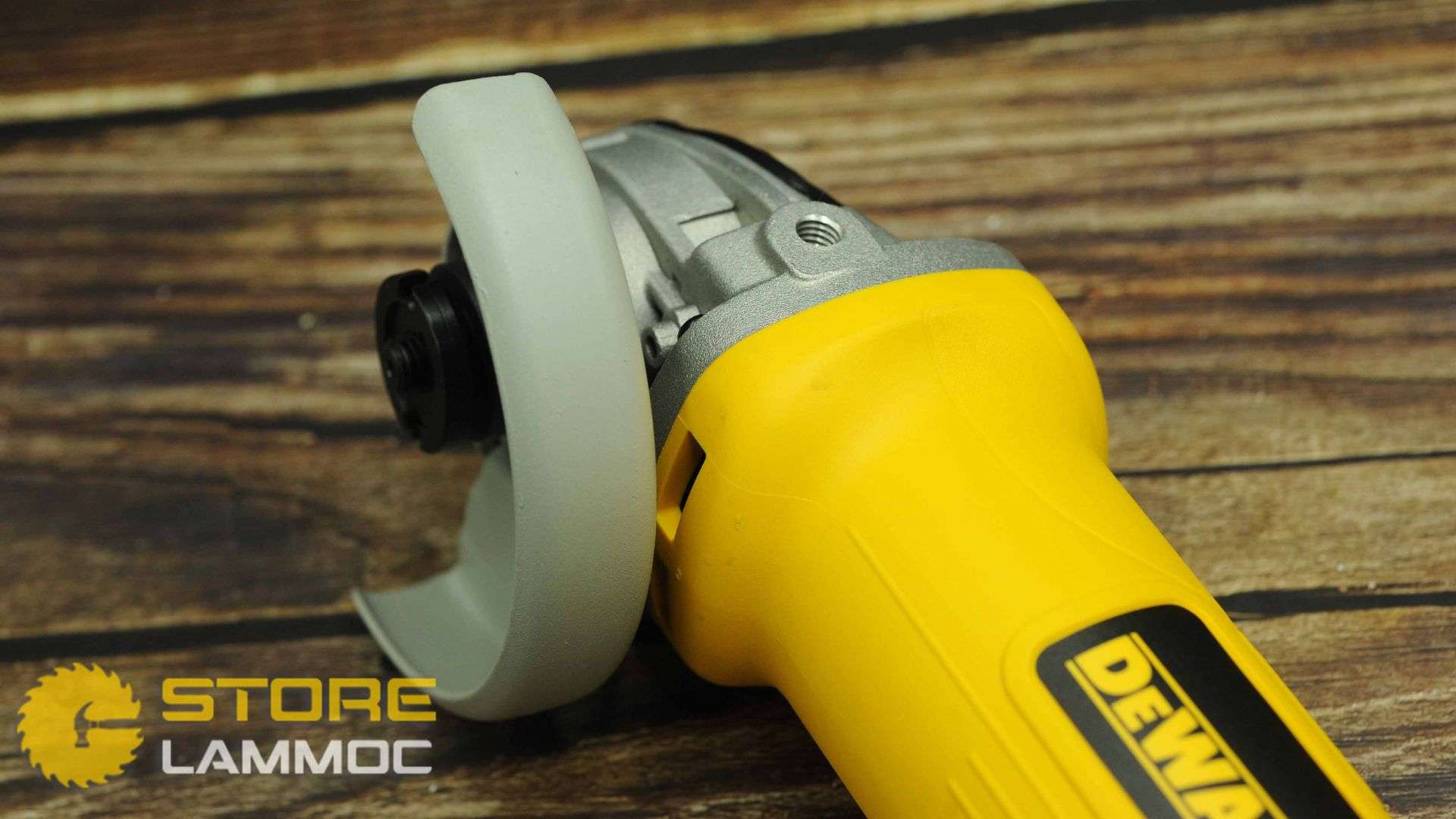 Máy mài cắt cầm tay 100mm công tắc đuôi Dewalt DWE8100T