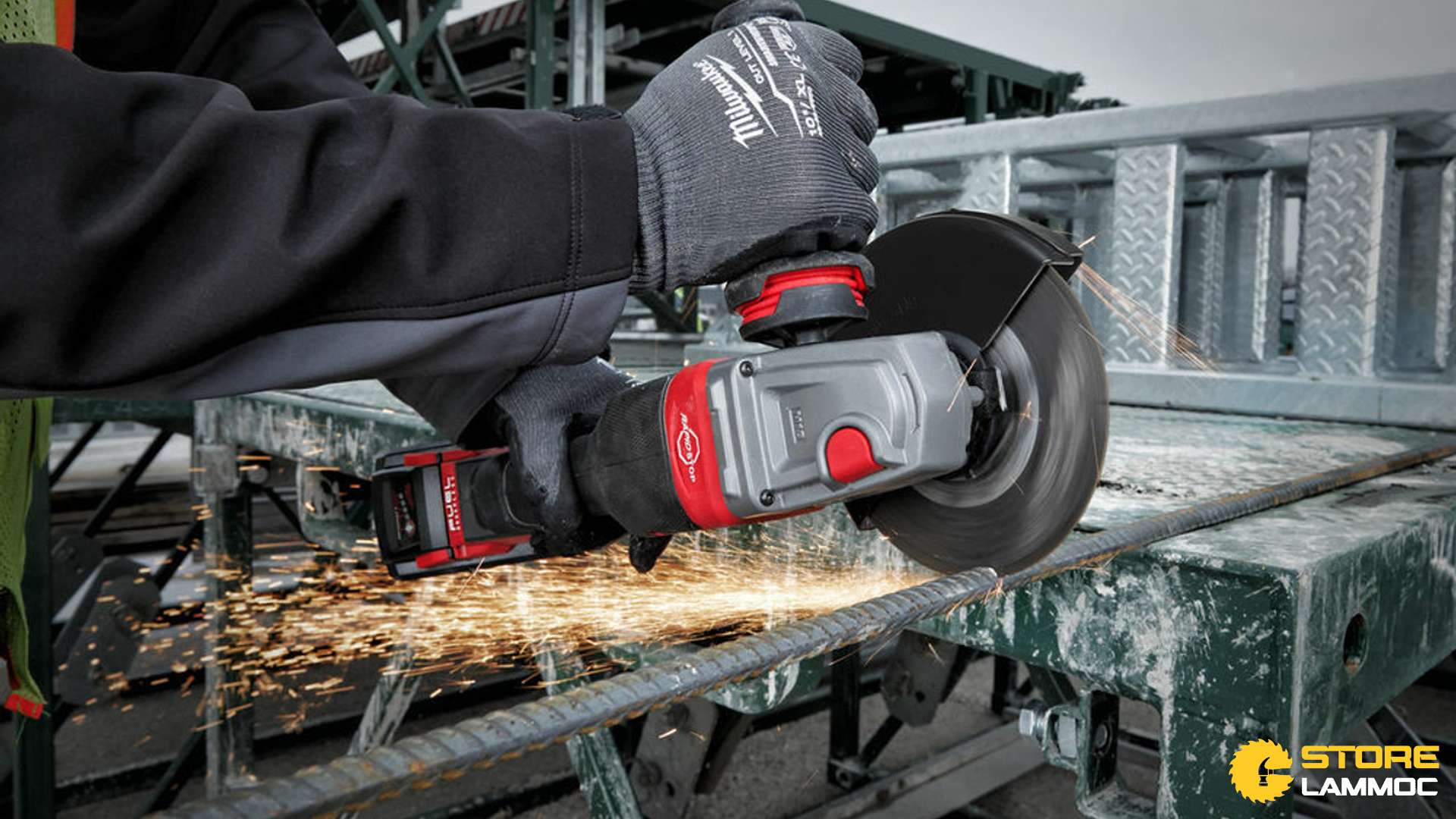 Máy mài góc Milwaukee