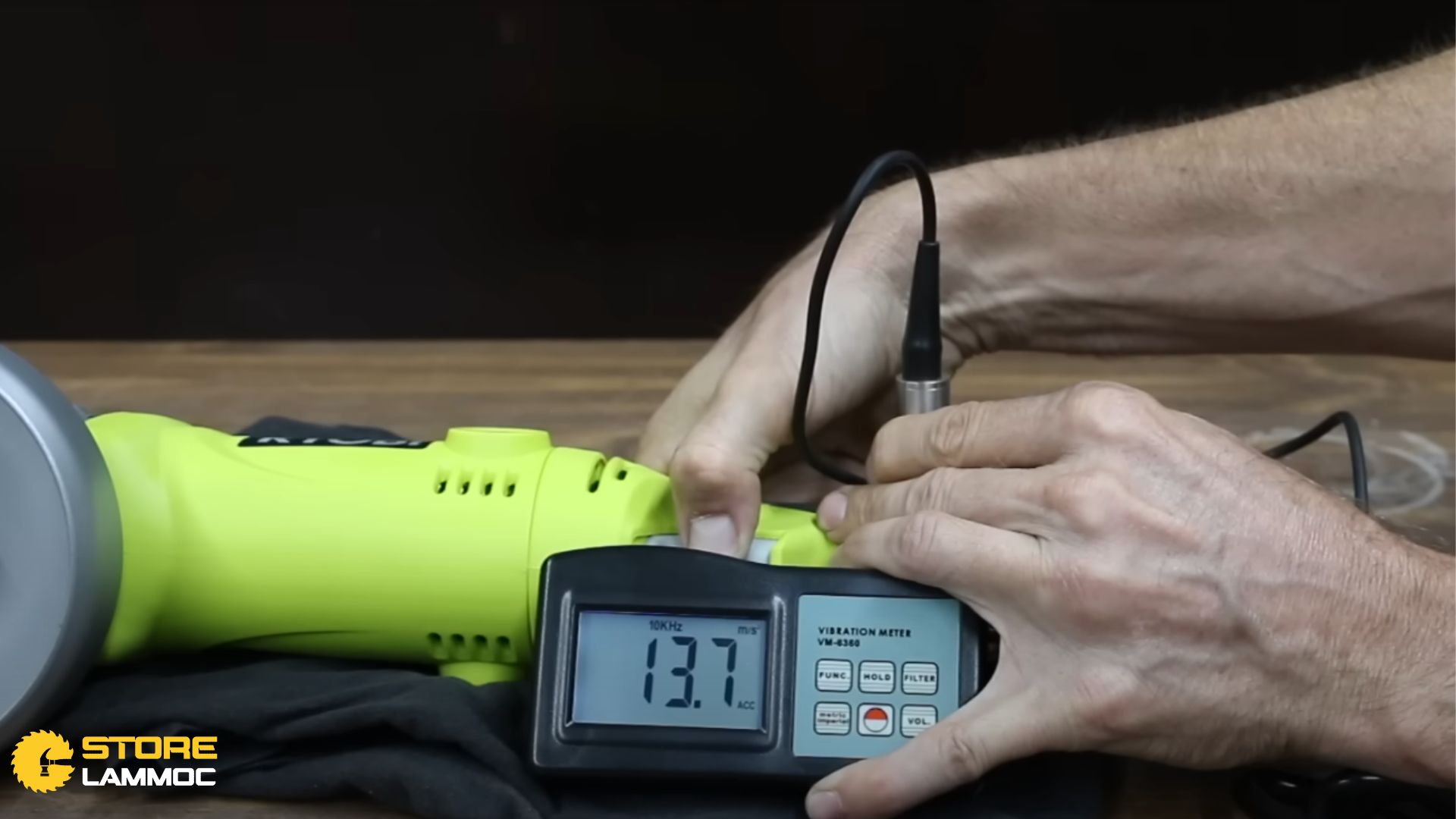 Máy mài góc Ryobi có độ rung thấp nhất