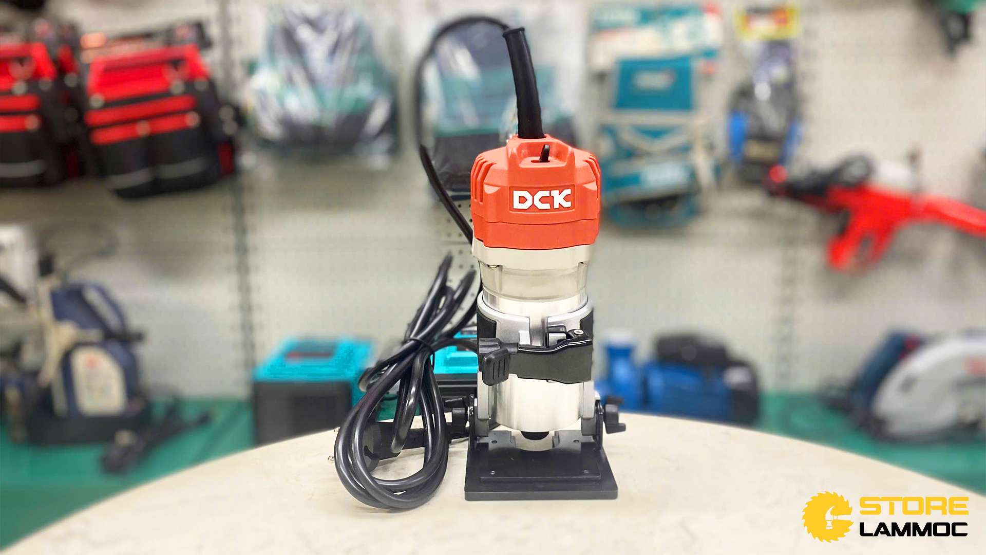 Máy phay/ soi 550W DCK KMP04-6B