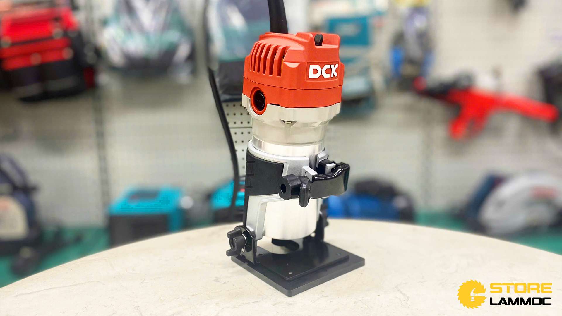 Máy phay/ soi 550W DCK KMP04-6B